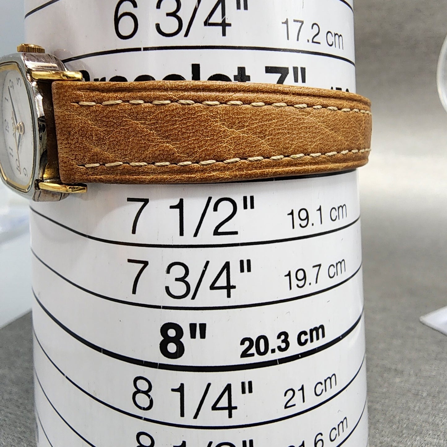 Alba Watch Women 20mm White Dial Two Tone V233-5900 New Battery