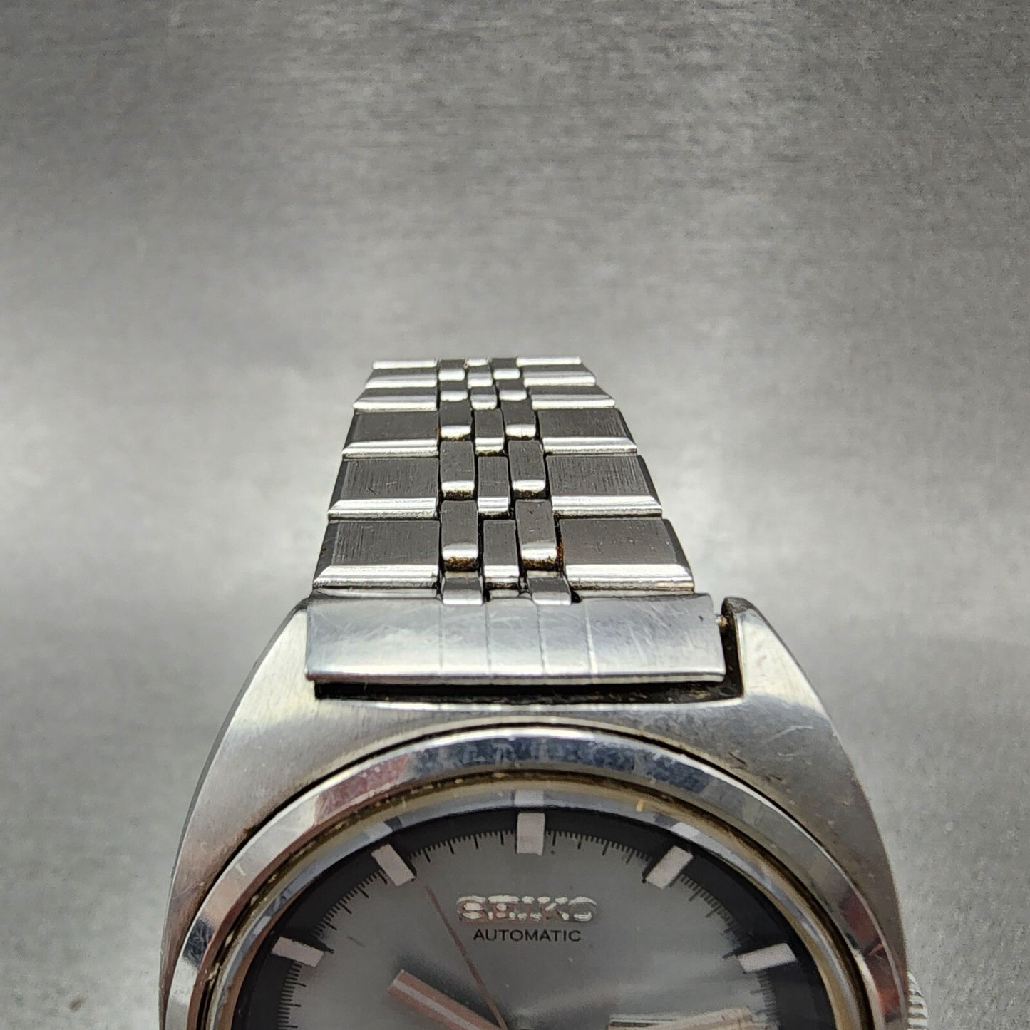 Seiko Lordmatic Watch Men 36mm Gray Dial Steel Daydate Cushion 5606-7140 Runs