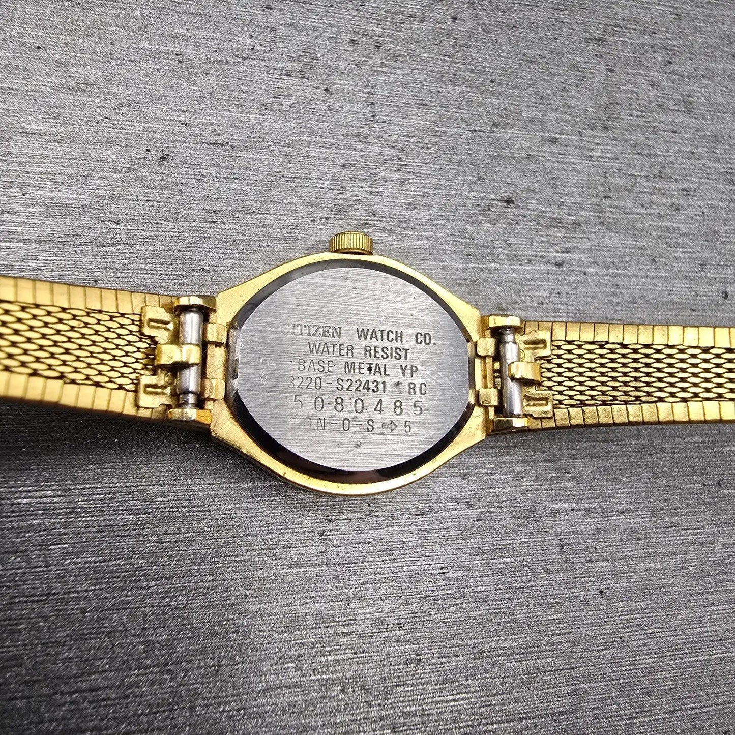 Citizen CQ Watch Women 19mm Black Dial Gold Tone Round 3220-S22431 New Battery10