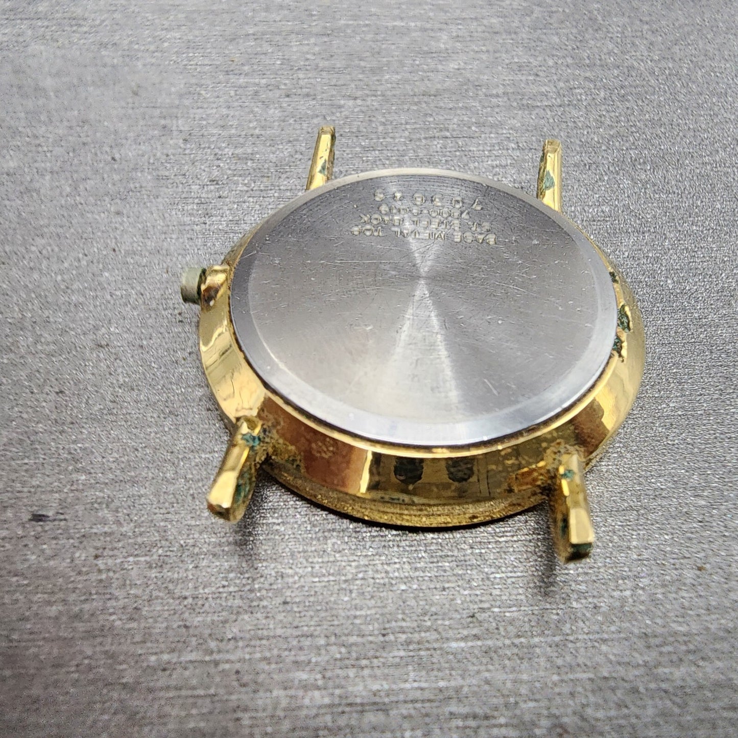Seiko Watch Men 32mm Cream Dial Gold Tone Round 7800-8019 NO BAND New Battery
