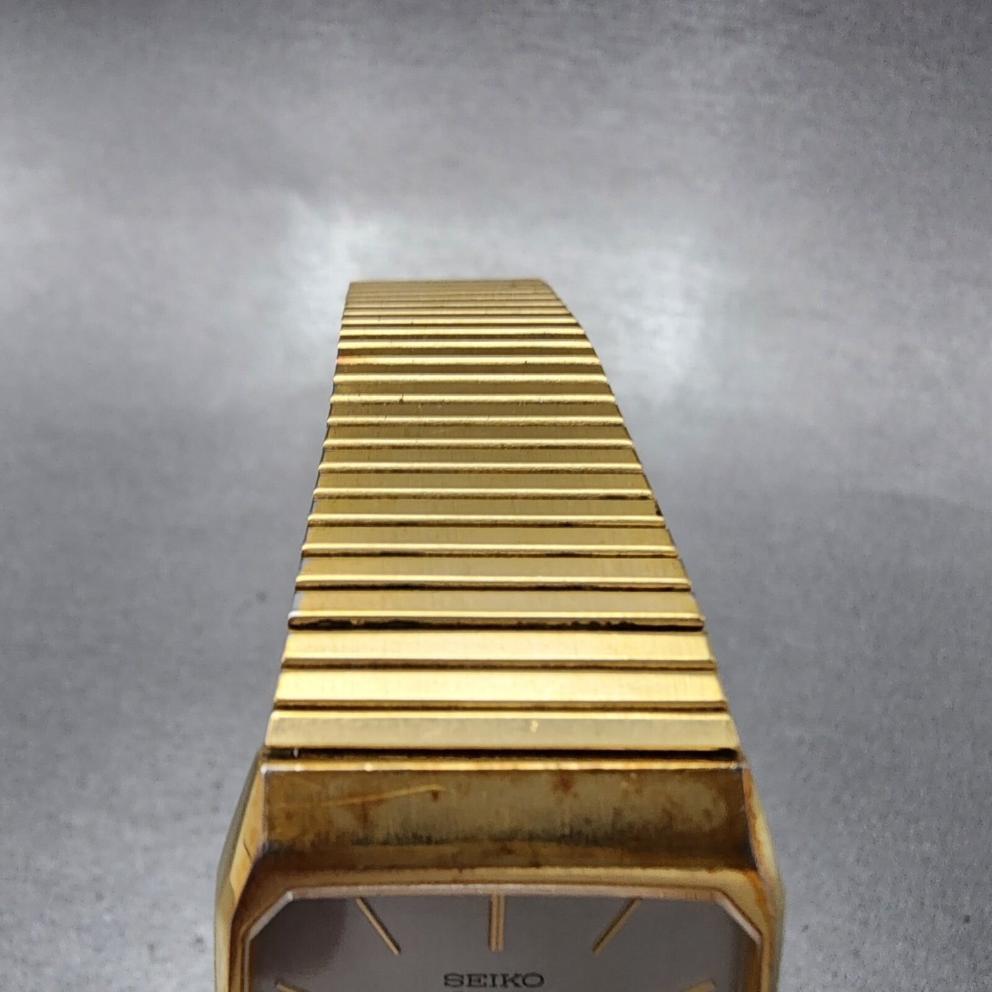 Seiko Tank Watch Men 26mm Gray Dial Gold Tone Rectangle 6530-5080 New Battery
