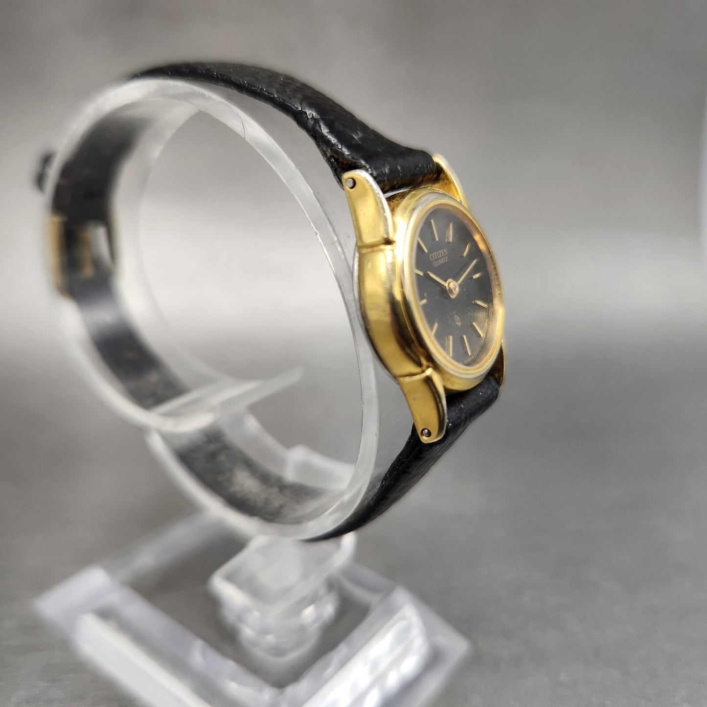 VTG Citizen CQ Watch Women 21mm Black Dial Gold Tone Round 3220-914864 New Batt