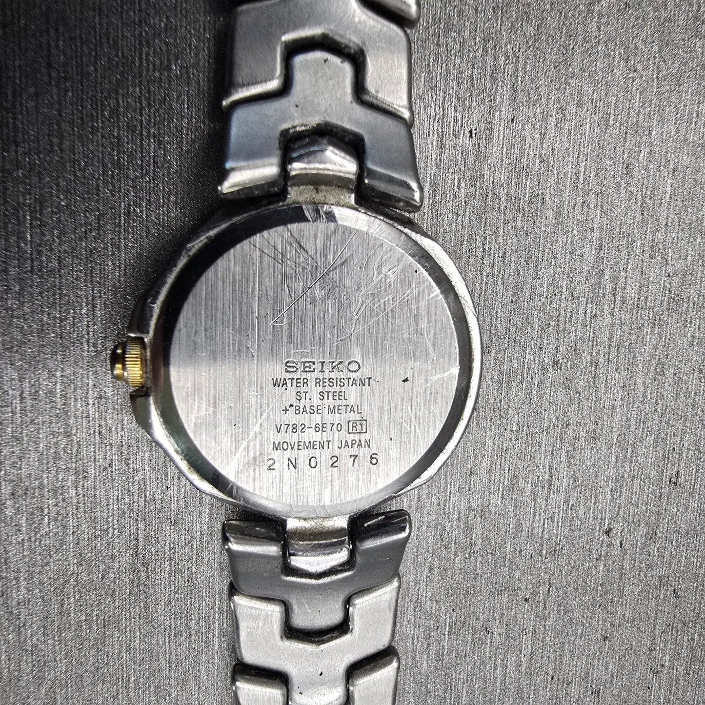 Seiko Watch Women 25mm White Dial Two Tone Date Round V782-6E70 New Battery VTG10