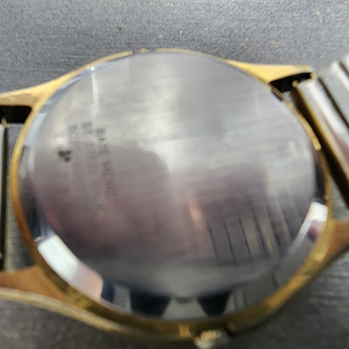 Seiko Alarm Watch Men 32mm Gold Dial Gold Tone Round READ!!!! 5C20-6009 New Batt