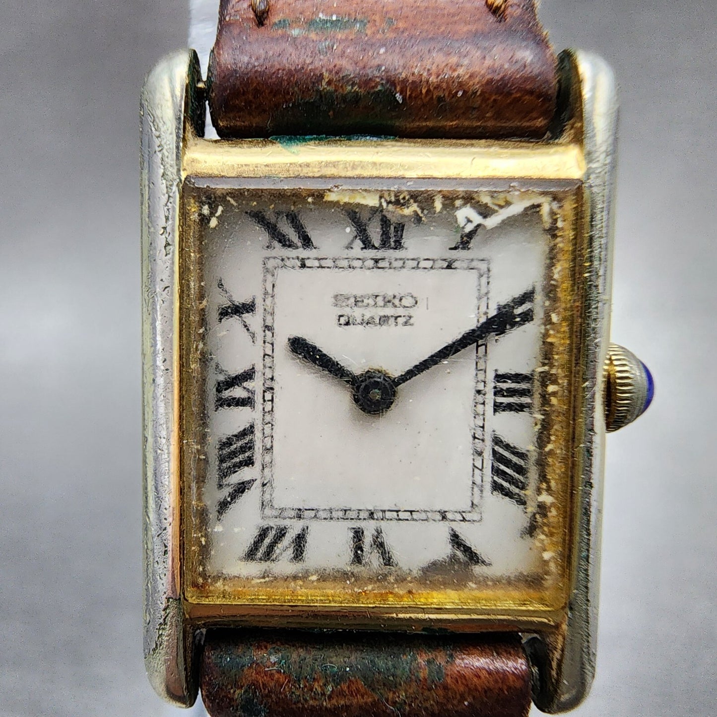 Seiko Tank Watch Women 17mm White Dial Gold Tone Rectangle READ!!!!! New Battery
