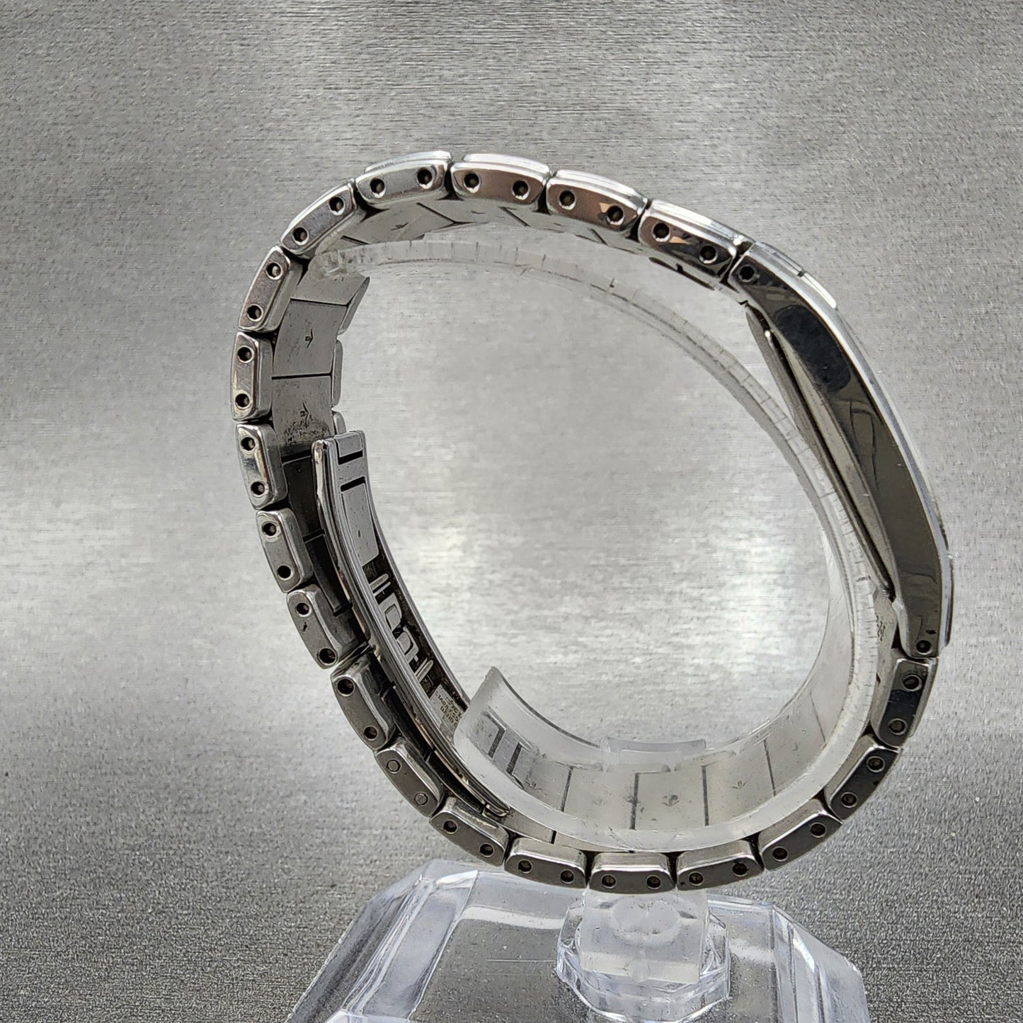 Seiko Vivace Watch Women 18mm Silver Dial Silver Tone 1n00-6k70 New Battery