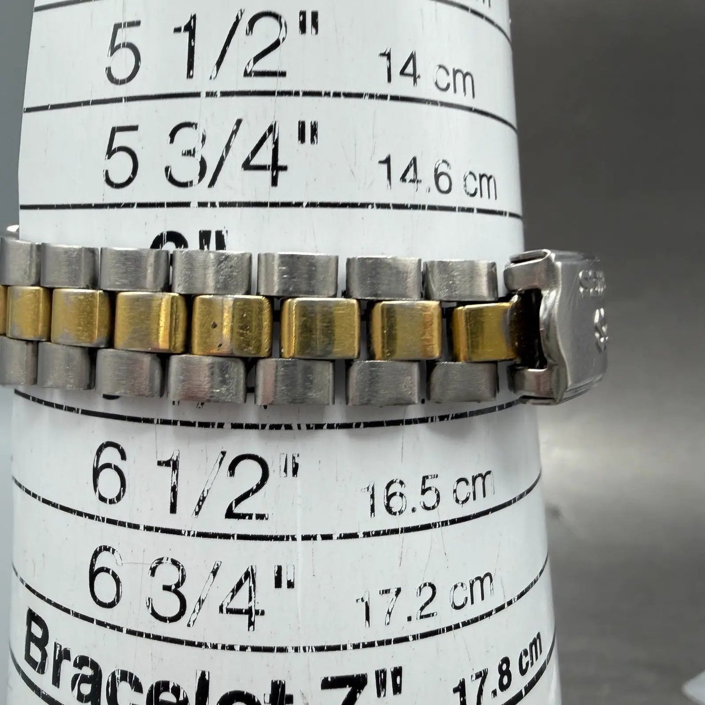 Seiko SQ Watch Women 23mm Silver Dial Two Tone Daydate 3Y03-0A10 New Battery VTG10