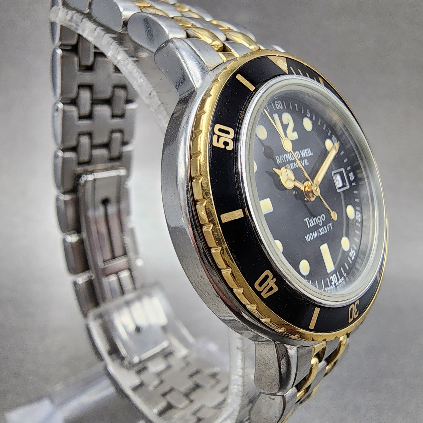 Raymond Weil Tango Diver Watch Women 30mm Black Dial Two Tone Date 5363 New Batt