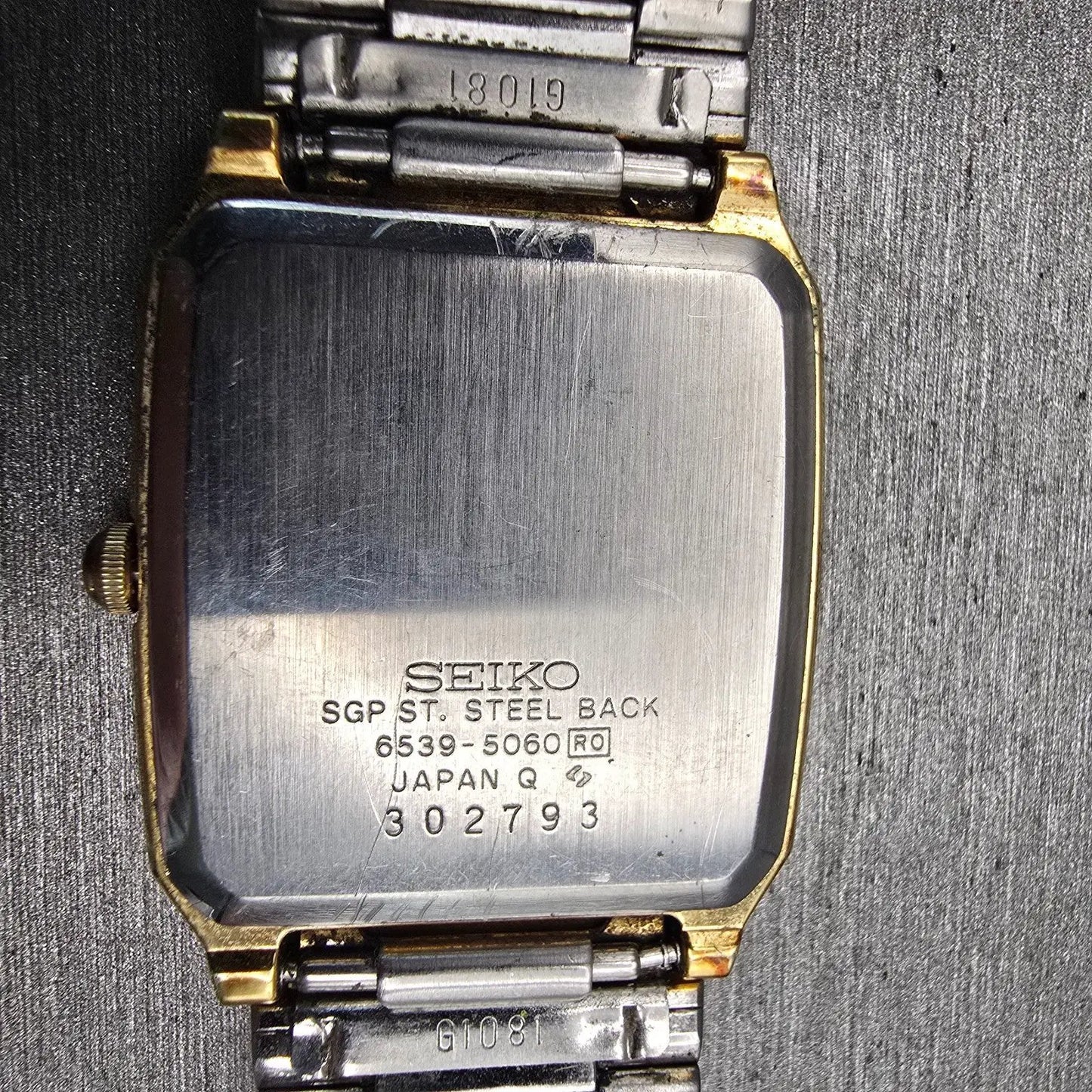 Seiko Watch Men 27mm Gold Dial Gold Tone Date Rectangle 6539-5060 New Battery10