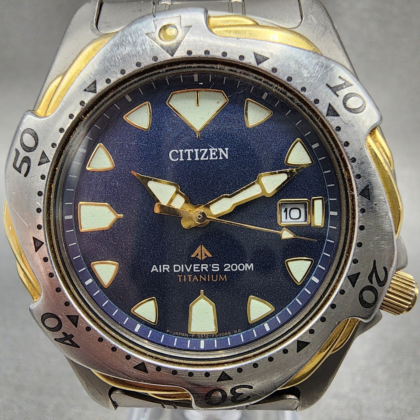 Citizen Eco-Drive Dive Watch Men 40mm Blue Dial Titanium Date Round Runs