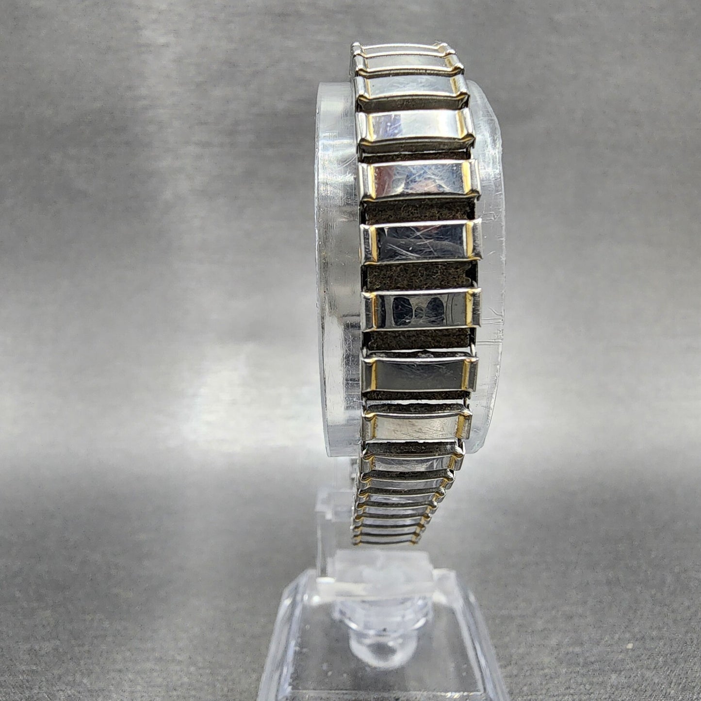 VTG Seiko Watch Women 16mm Cream Dial Silver Tone Rectangle 1N01-5B69 New Batt