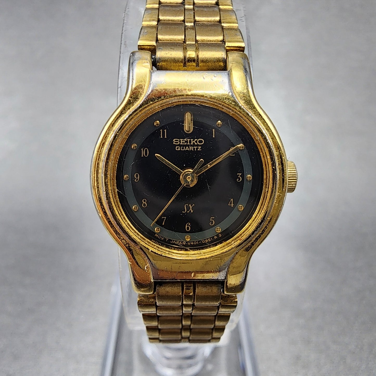 VTG Seiko SX Watch Women 19mm Black Dial Gold Tone Round V401-0281 New Battery