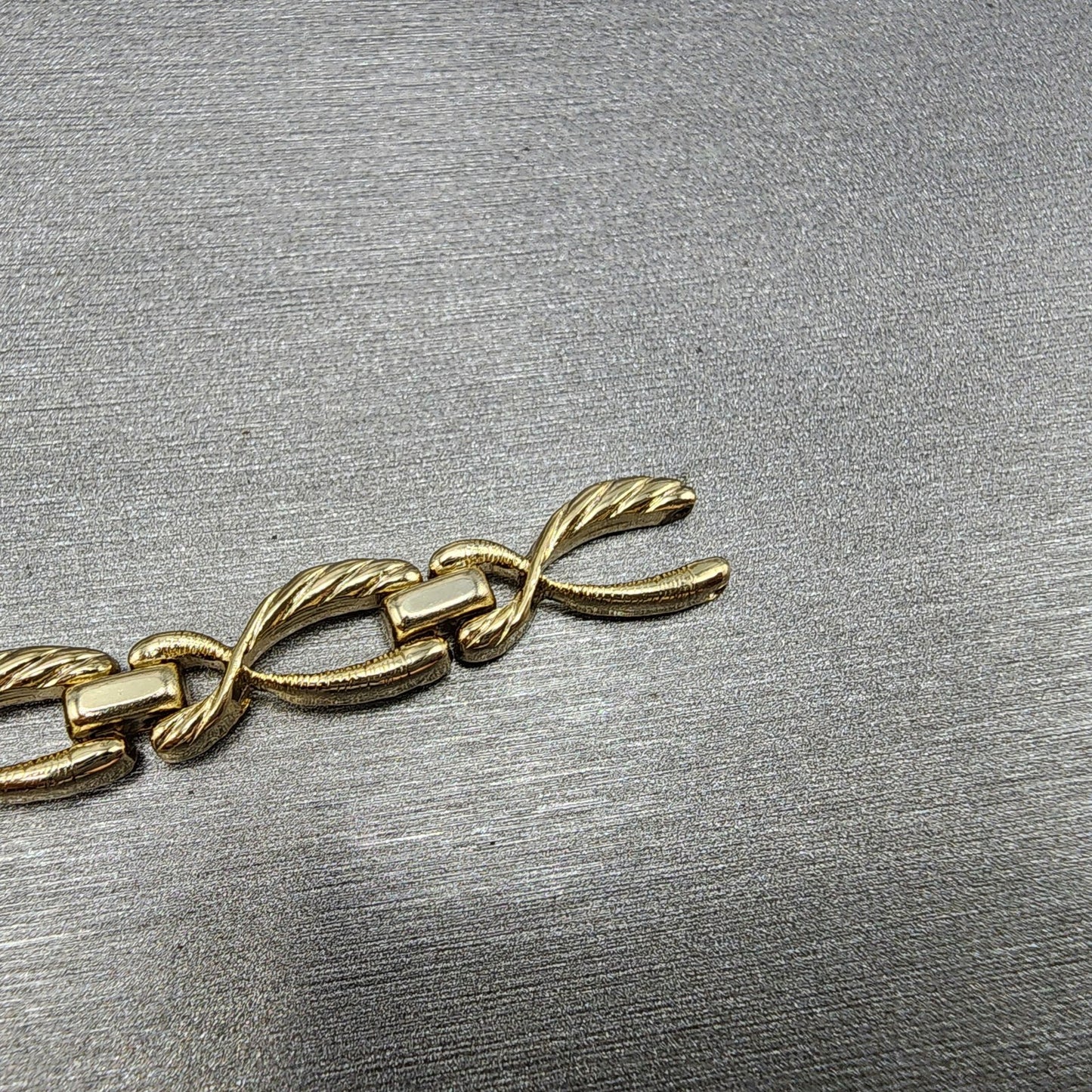 Omega De Ville Watch Women 21mm Gold Dial Gold Plated Cal 1375 591.0276 PARTS