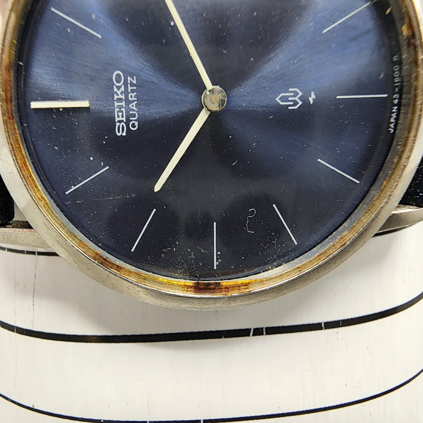 VTG Seiko Watch Men 32mm Blue Dial Steel Blue Leather Round 43-0240 New Battery