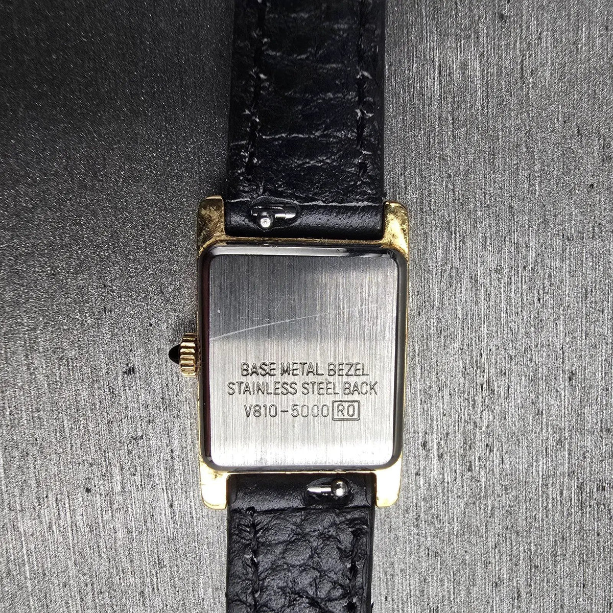Lorus Mickey Mouse Watch Women 16mm White Dial Gold Tone V810-5000 New Battery10