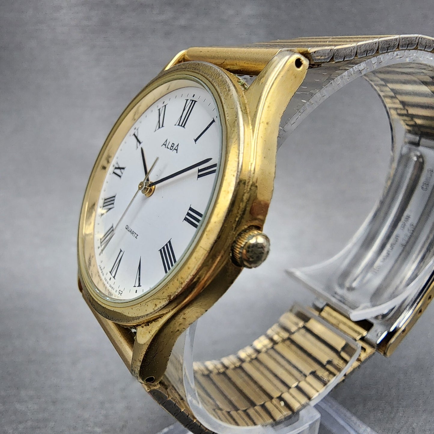 Seiko Alba Watch Men 32mm White Dial Gold Tone Round V515-6470 New Battery