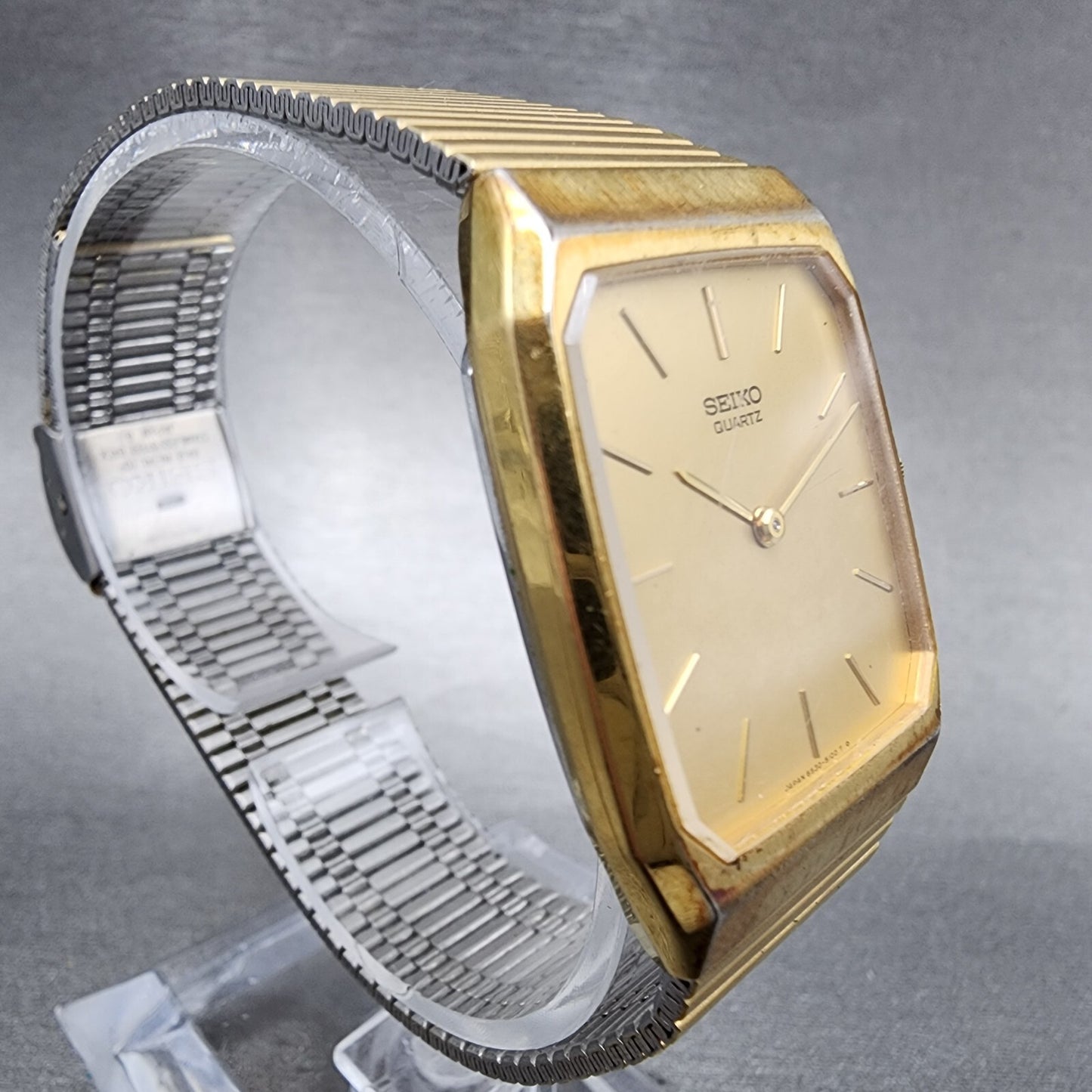 Seiko Tank Watch Men 26mm Gold dial Gold Tone Rectangle 6530-5080 New Battery