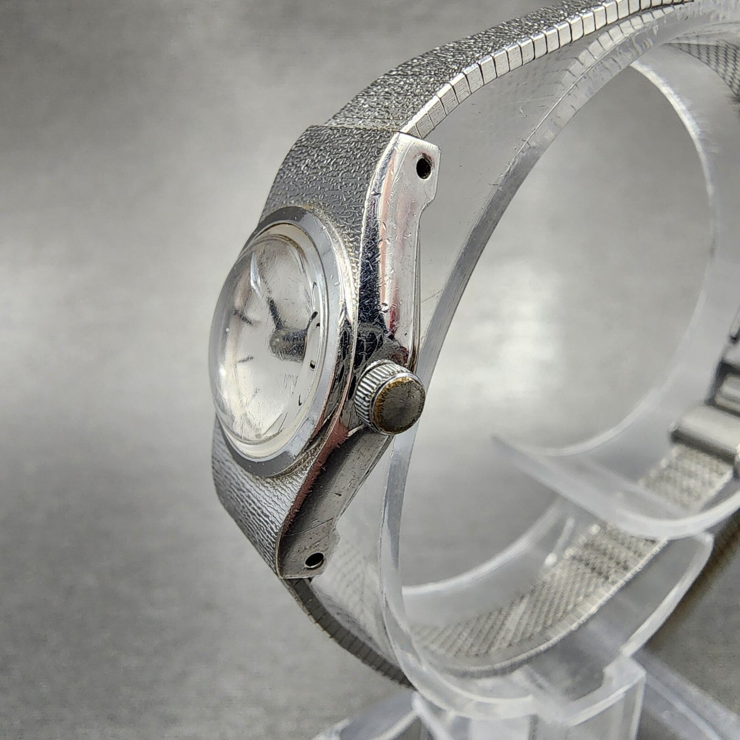 Citizen CQ Watch Women 17mm Silver Dial Silver Tone Round 3220-891244 New Batt