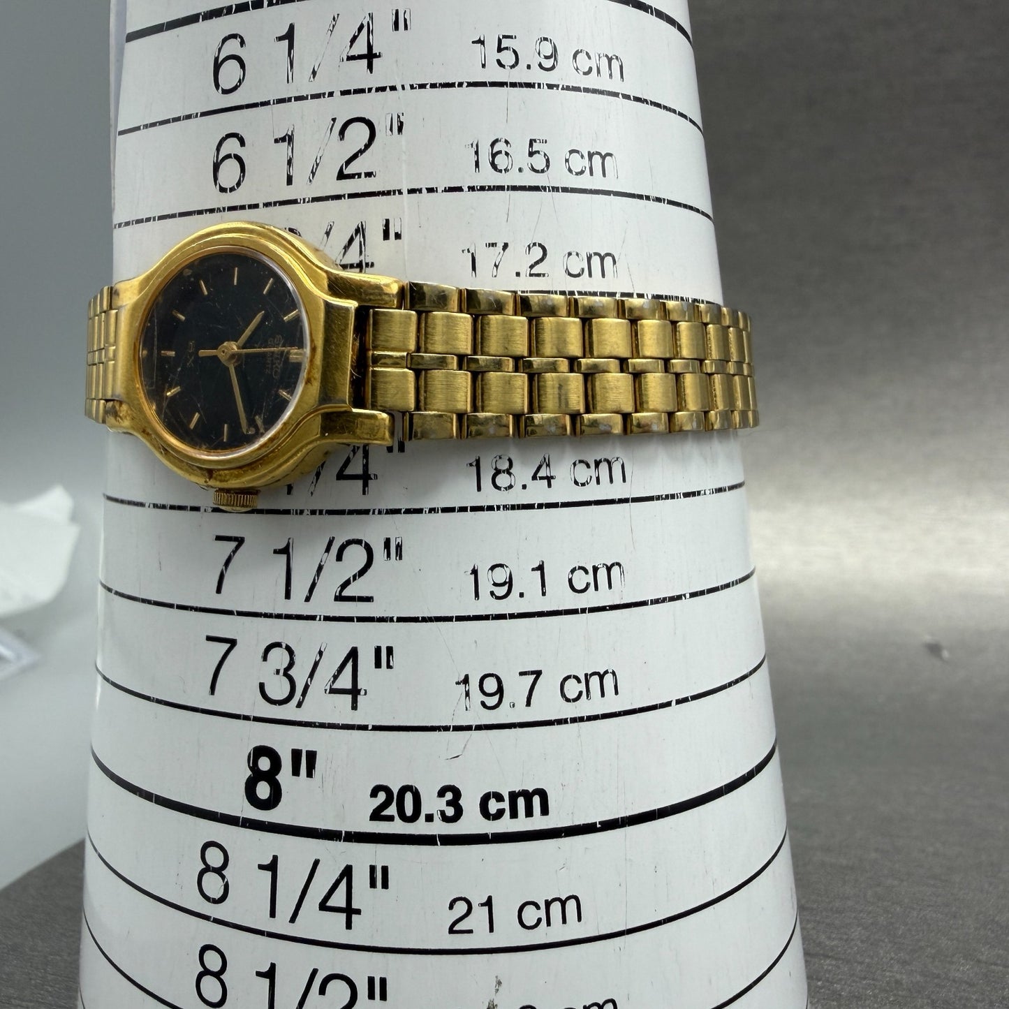 Seiko SX Watch Women 19mm Black Dial Gold Tone Round V401-0091 New Battery HE610