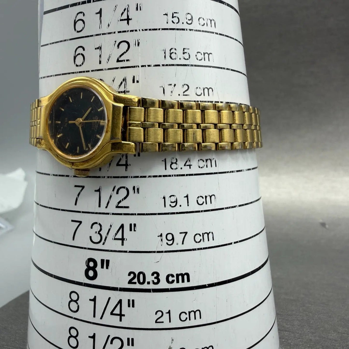 Seiko SX Watch Women 19mm Black Dial Gold Tone Round V401-0091 New Battery HE610