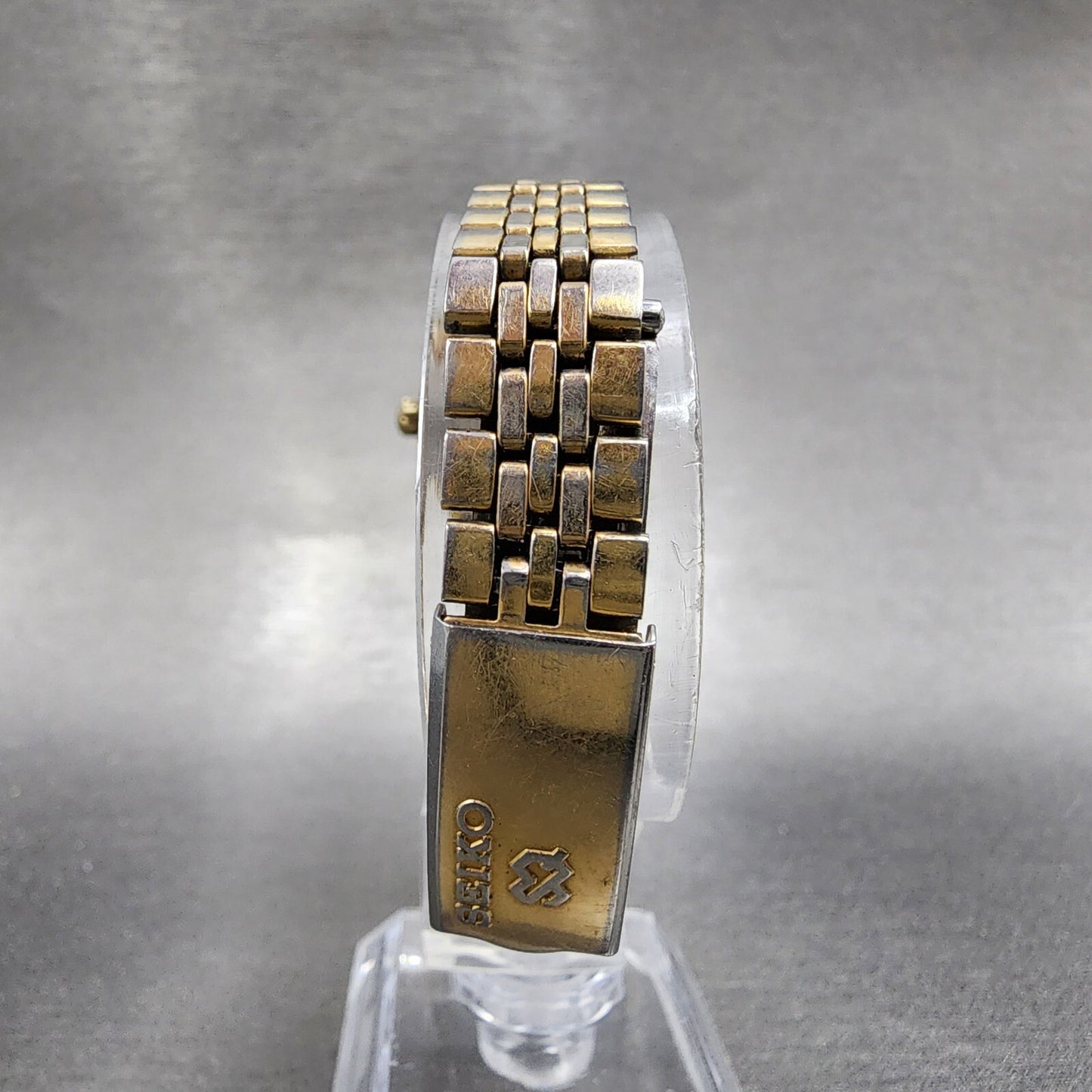 Seiko SQ Watch Women 25mm Champagne Dial Gold Tone Daydate Round New Battery