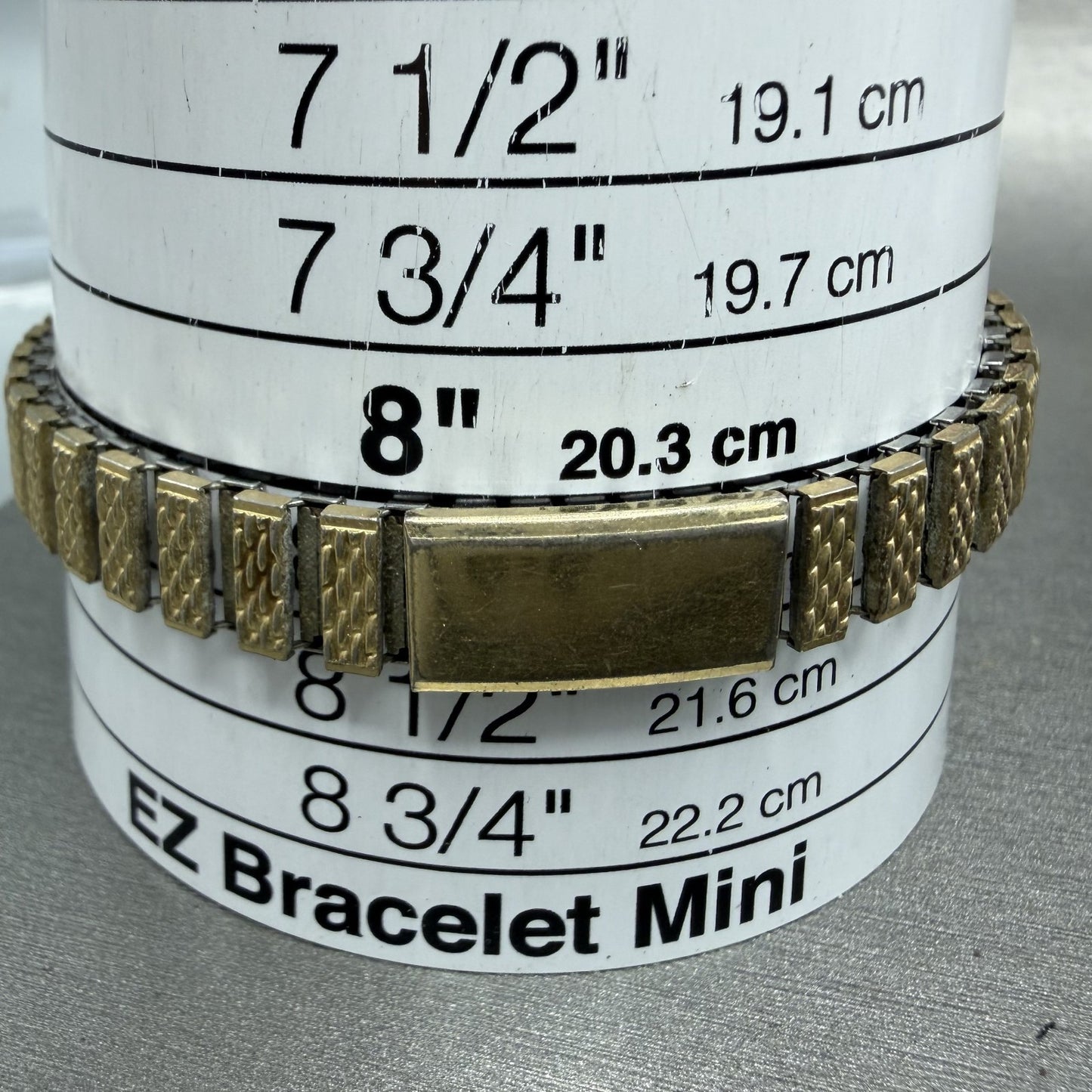 Seiko Watch Women 17mm Champagne Dial Gold Tone Oval 2c205539 New Battery10