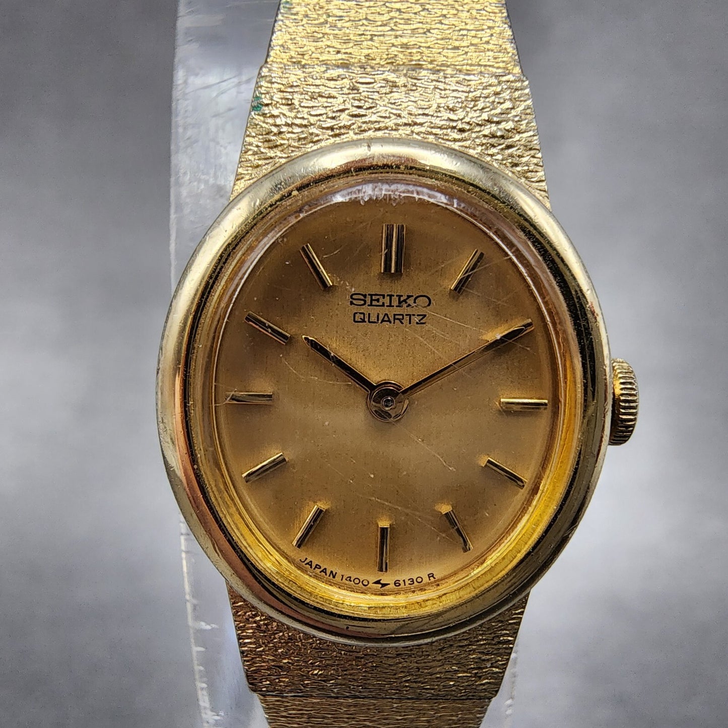 Seiko Watch Women 17mm Gold Dial Gold Tone Oval 1400-8339 New Battery