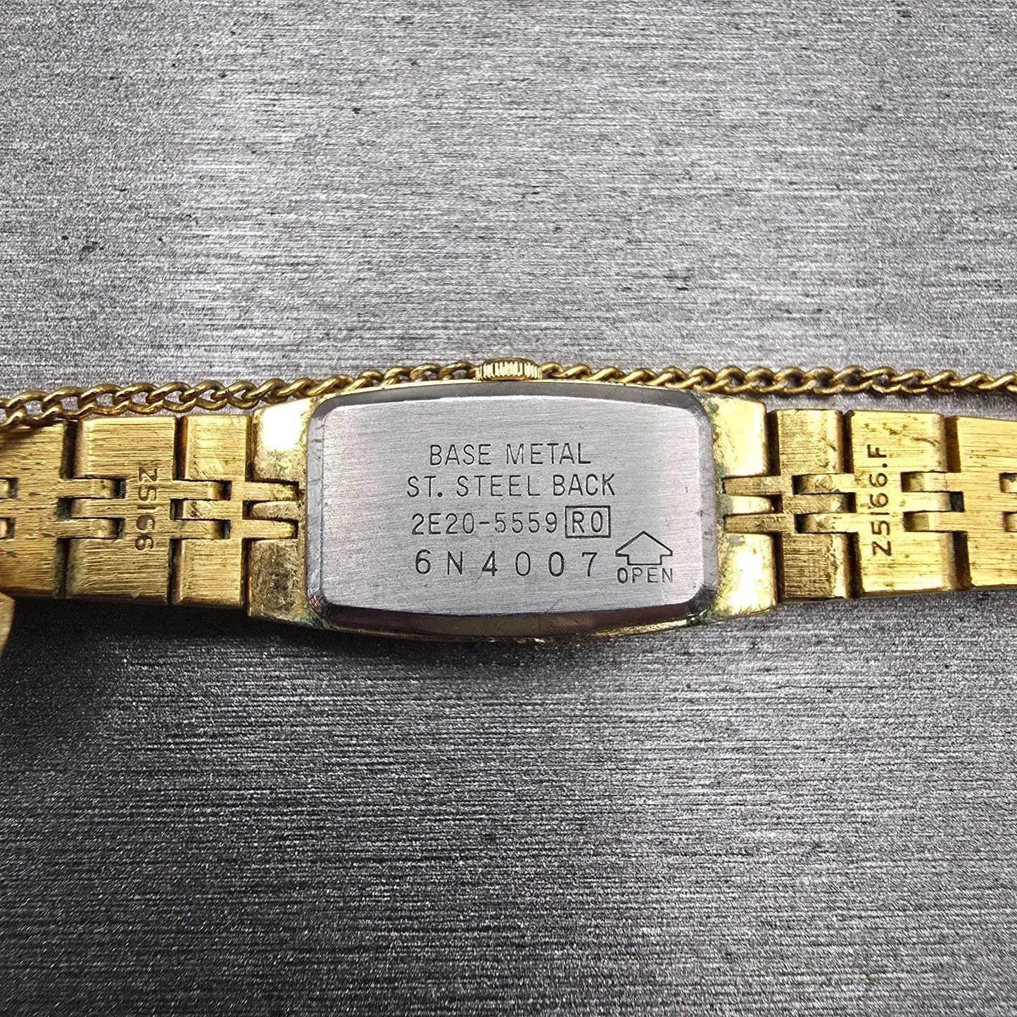 Seiko Watch Women 12mm Gold Dial Gold Tone Rectangle 2E20-5559 New Battery VTG10