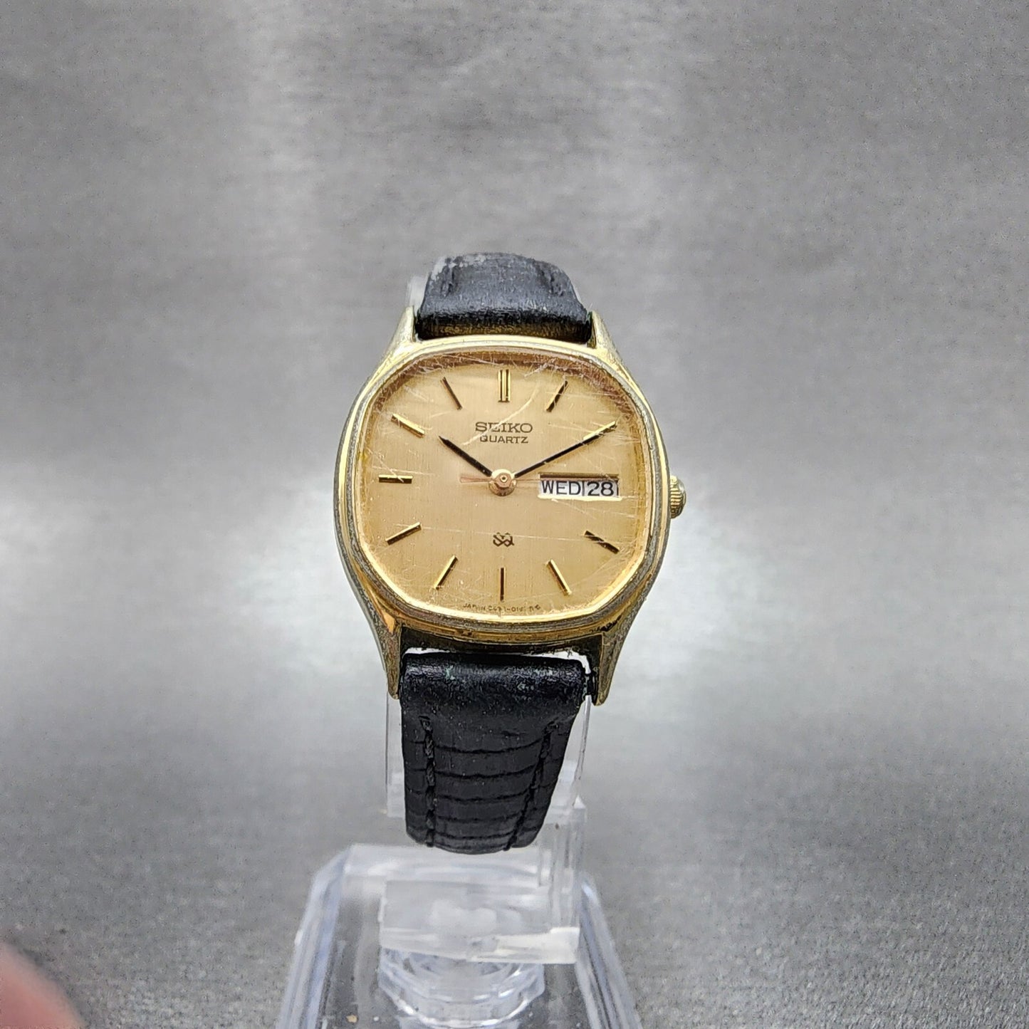 VTG Seiko SQ Watch Women 24mm Gold Dial Gold Tone Octagon 3423-5060 New Batt