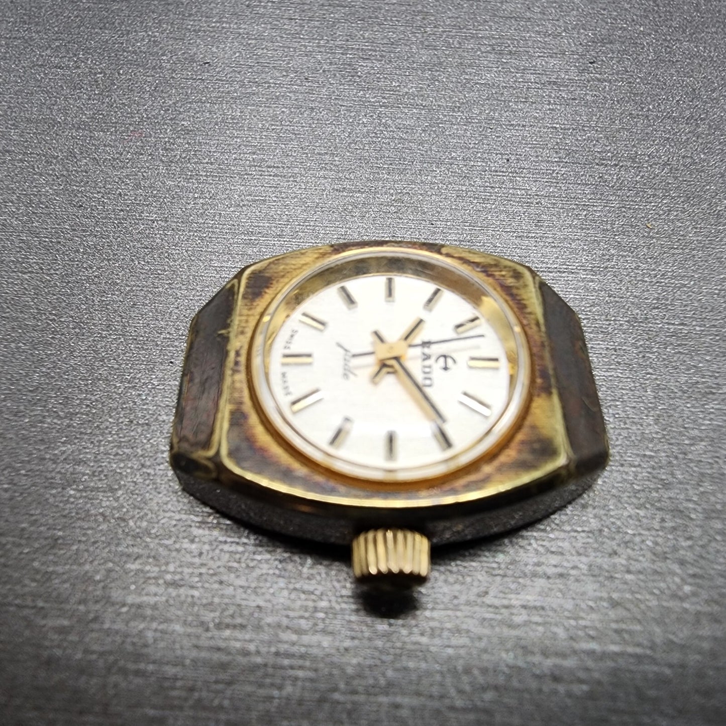 Rado jade Watch Women 19mm Champagne Dial Gold Tone Round Manual Wind Runs
