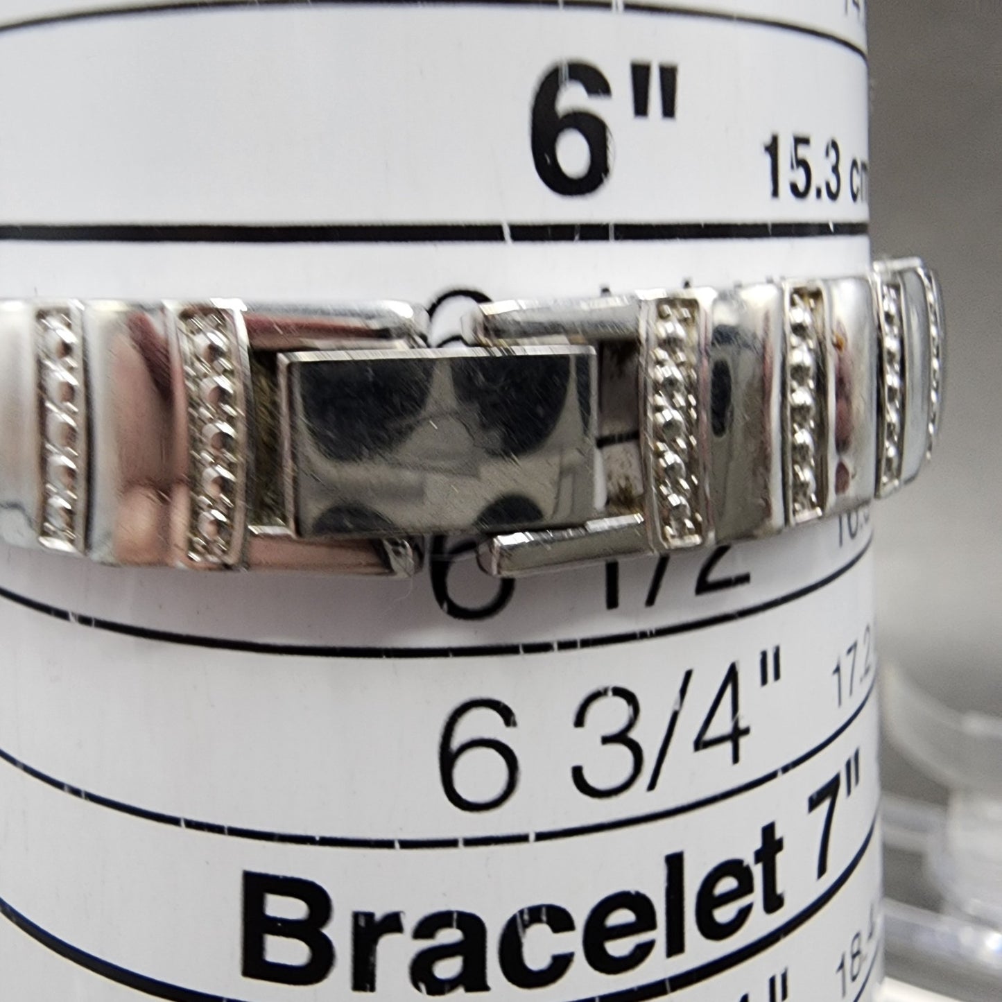 Bulova Tank Watch Women 15mm MOP Dial Silver Tone Crystal Accent 96T13 New Batt10