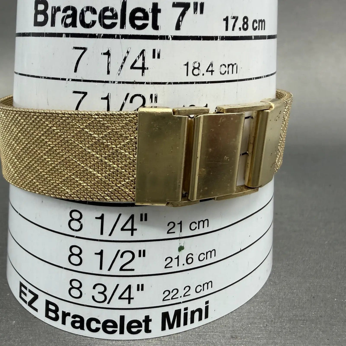 Armitron Deauville Watch Men 31mm Champagne Dial Gold Tone Date PARTS VTG11