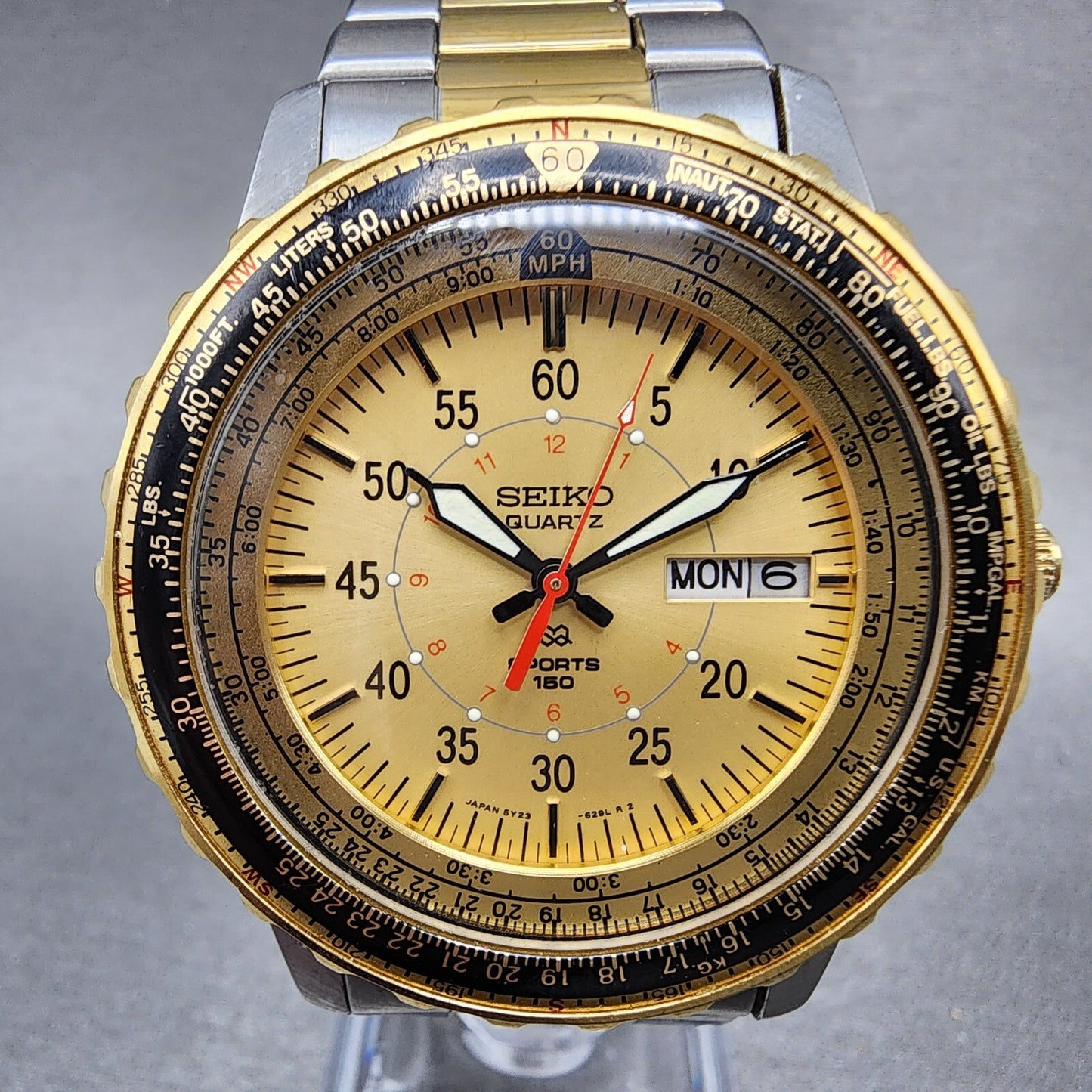 Seiko SQ Sports 150 Watch Men 41mm Gold Dial Two Tone Daydate Round New Battery