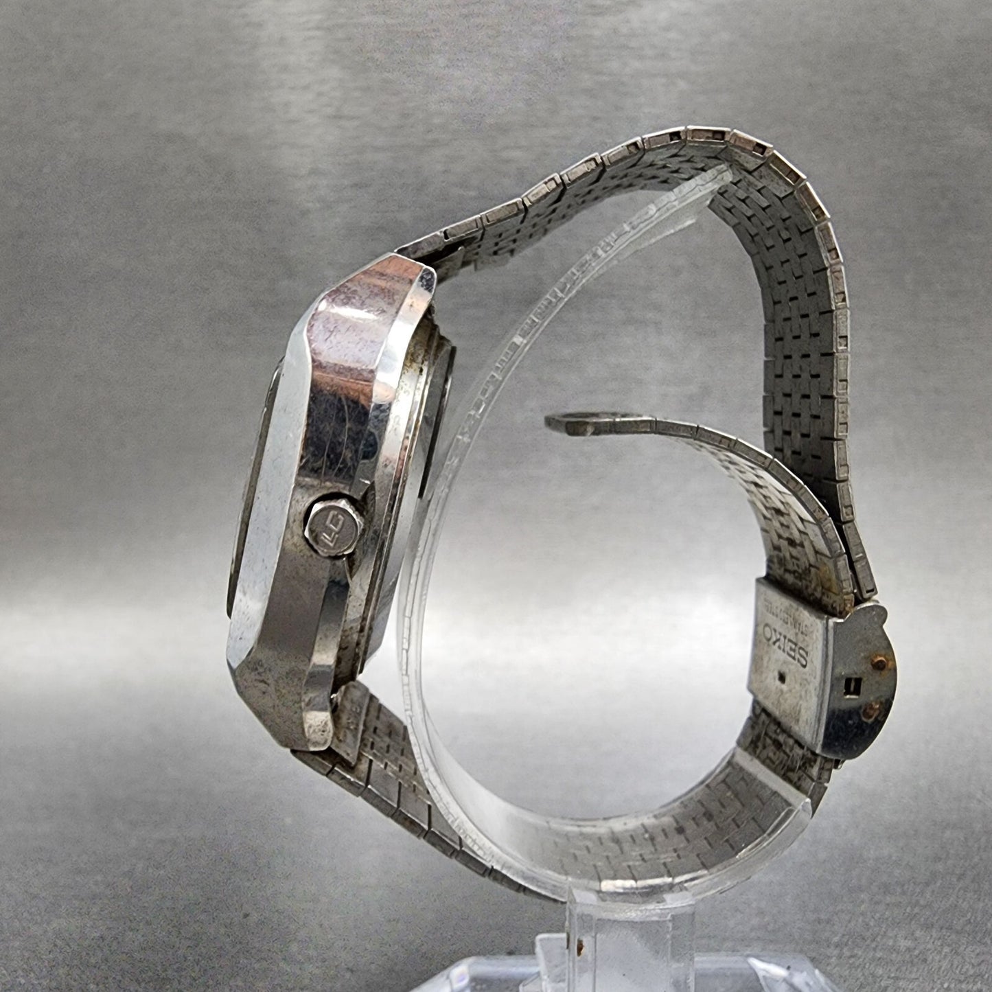 Seiko Digital Watch Men 37mm LCD Steel Daydate Rectangle 0114-0020 PARTS