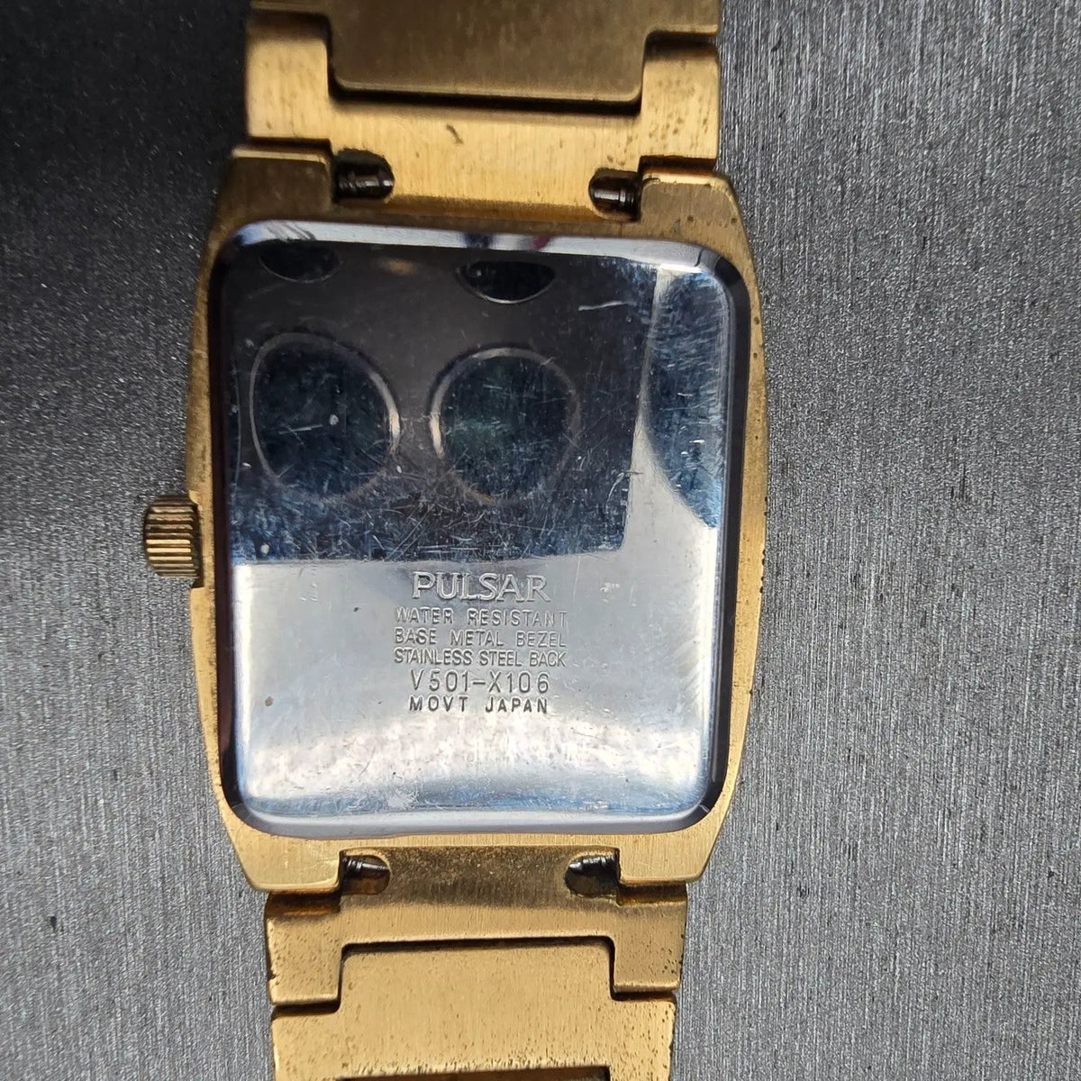 Seiko Pulsar Watch Men 28mm Gold Dial Gold Tone Rectangle V501-X106 New Battery10