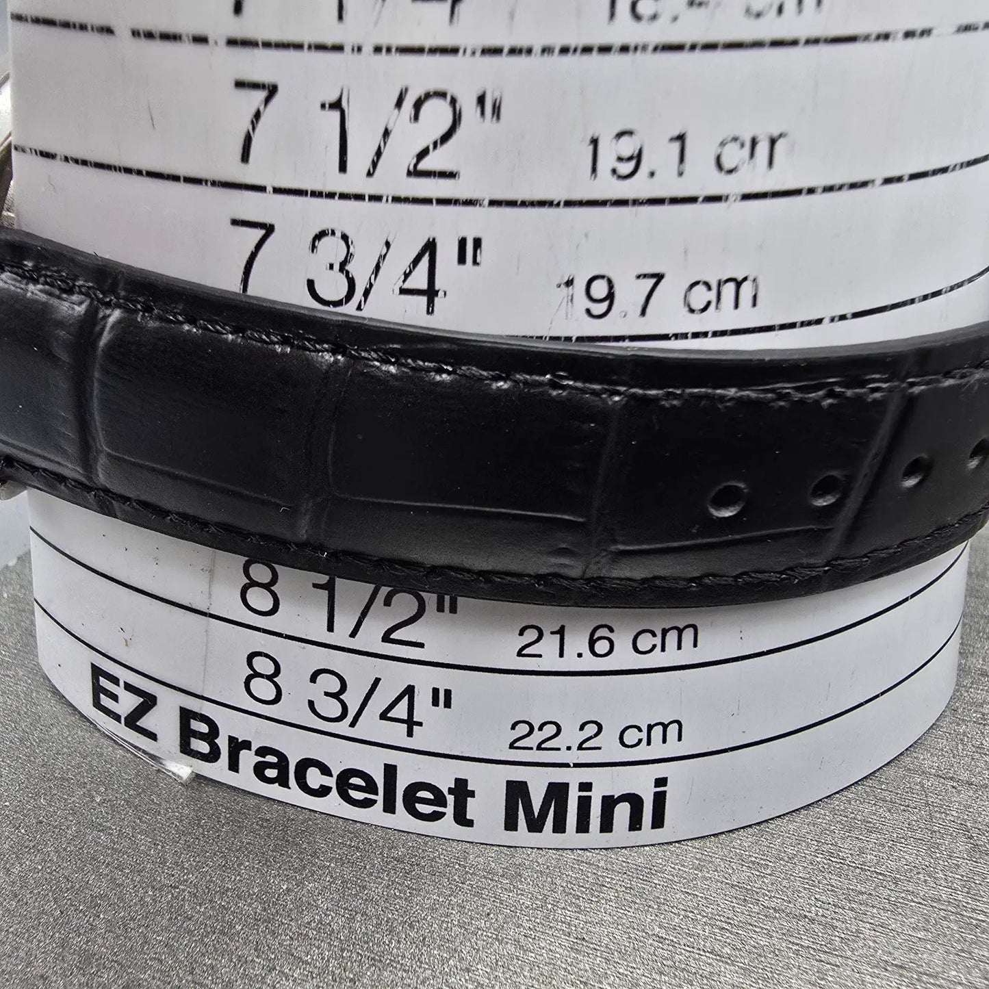 Wenger Swiss Military Dive Watch Men 40mm White Dial Silver Tone Date New Batt11