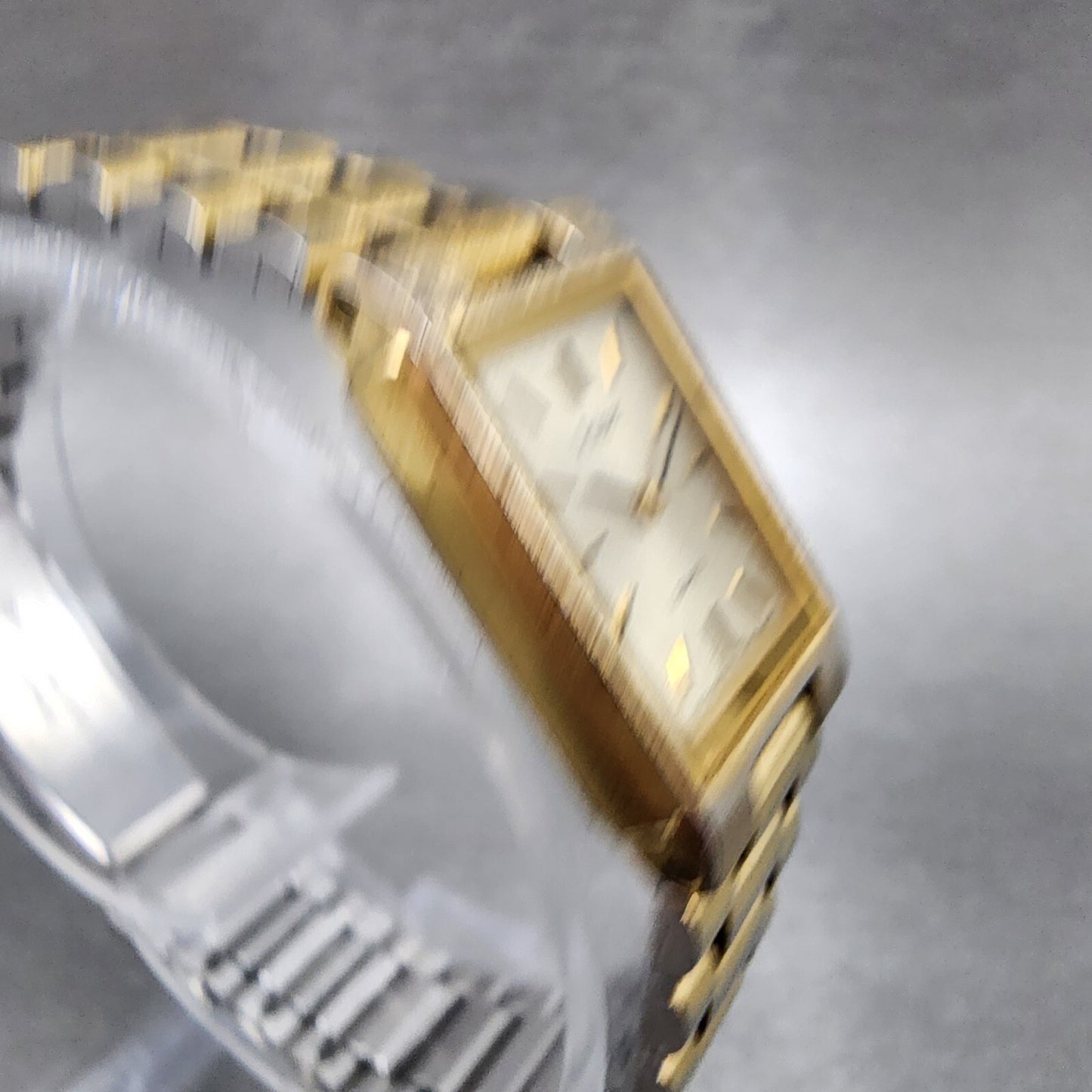 Pulsar Tank Watch Women 17mm Champagne Dial Gold Tone Rectangle New Battery