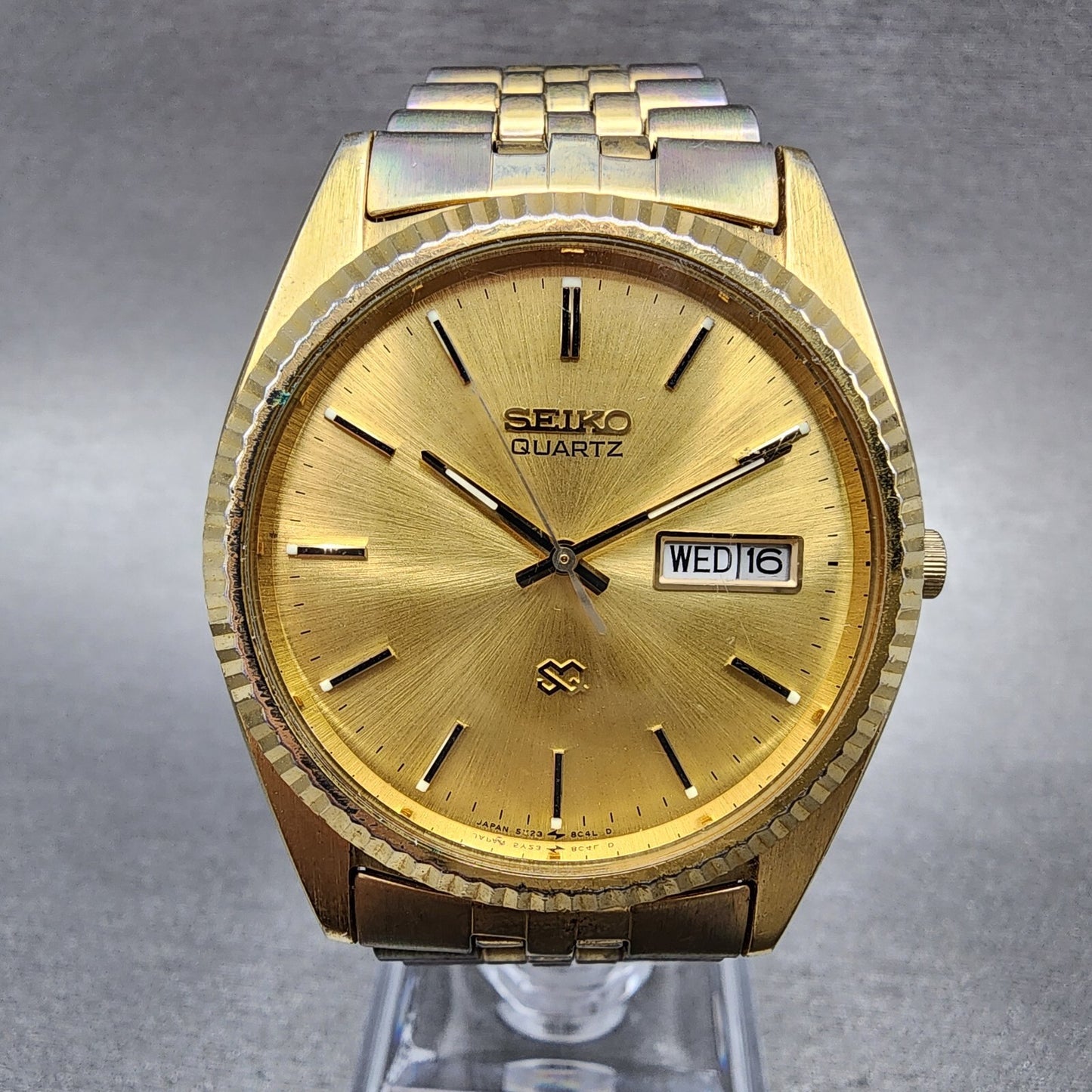 Seiko SQ Presidential Watch Men 37mm Gold Dial Gold Tone Daydate 5y23-8a69 Works