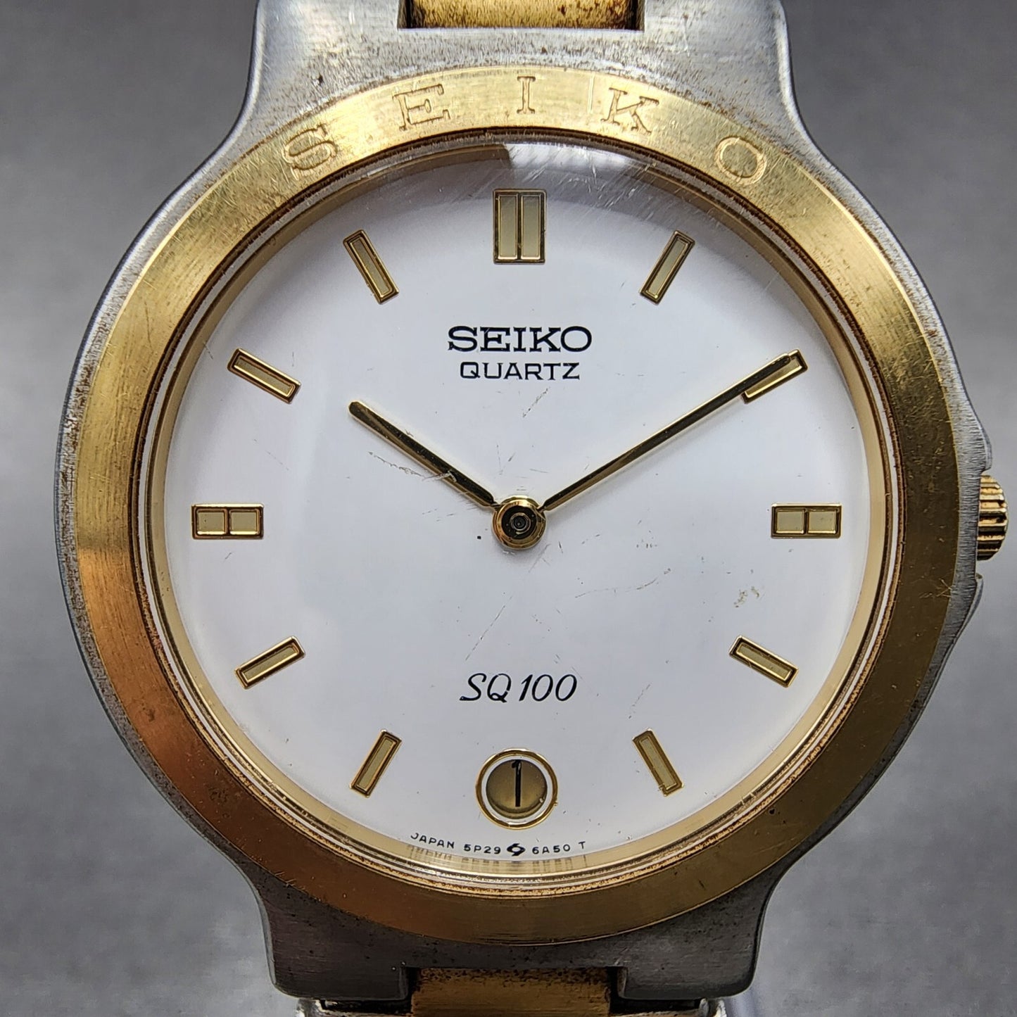 Seiko SQ 100 Watch Men 34mm White Dial Two Tone Date 5p29-6a50 New Battery