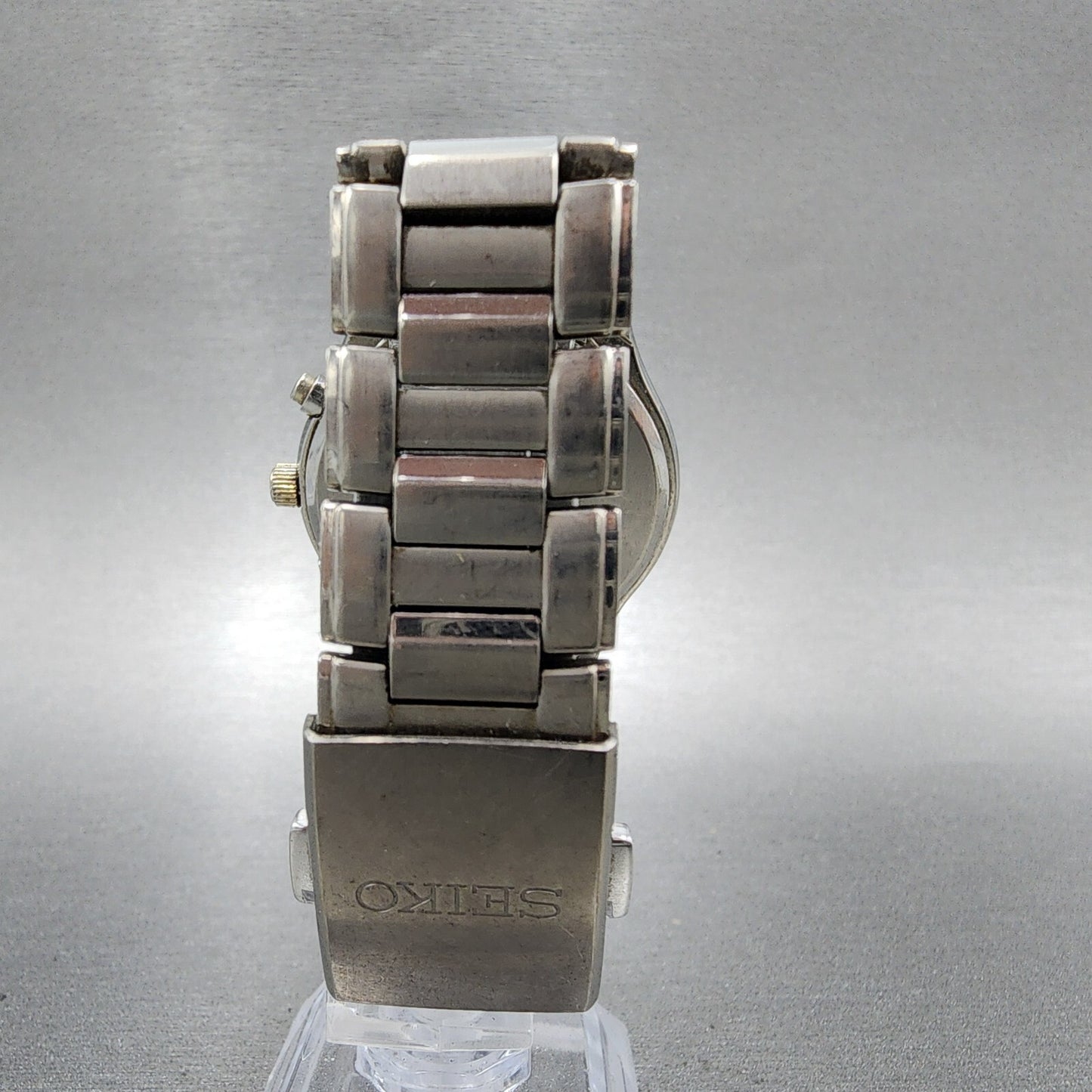 Seiko Solar Titanium Watch Men 38mm Silver Dial Date Round 7b42-0an0 Runs