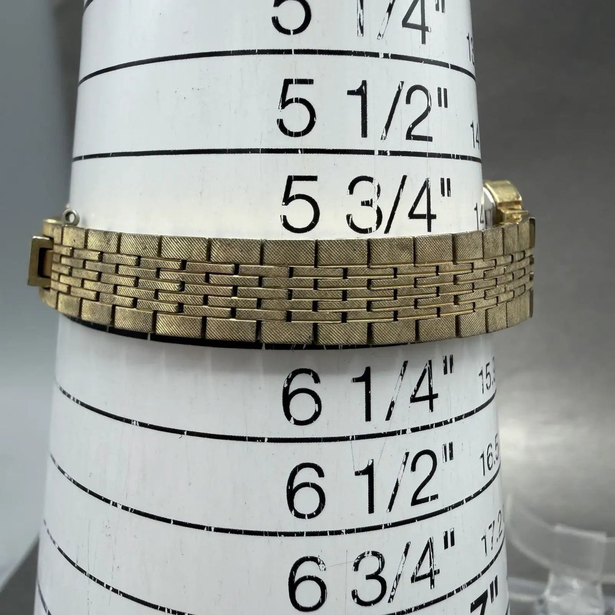 Seiko Tank Watch Women 17mm Champagne Dial Gold Tone 14005540 New Battery10