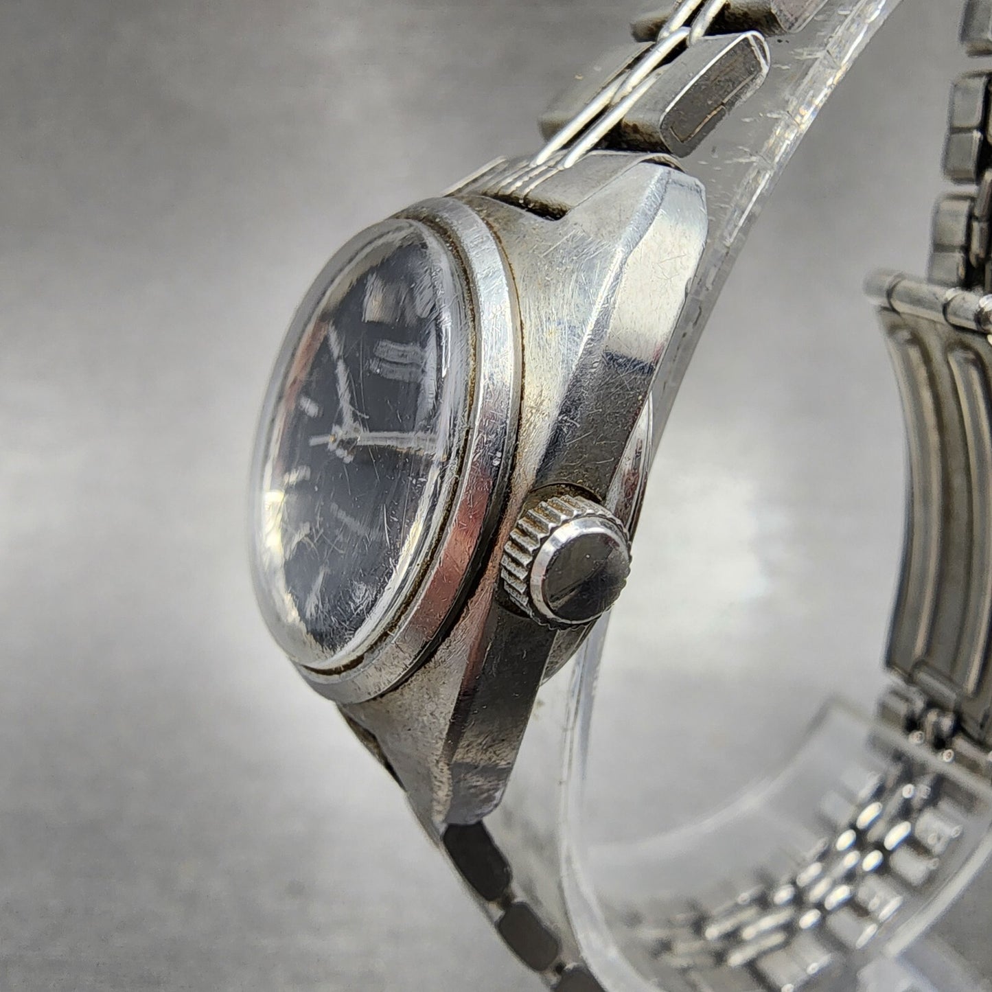 Seiko Automatic Watch Women 24mm Black Dial Silver Tone Date 2205-0050 Runs