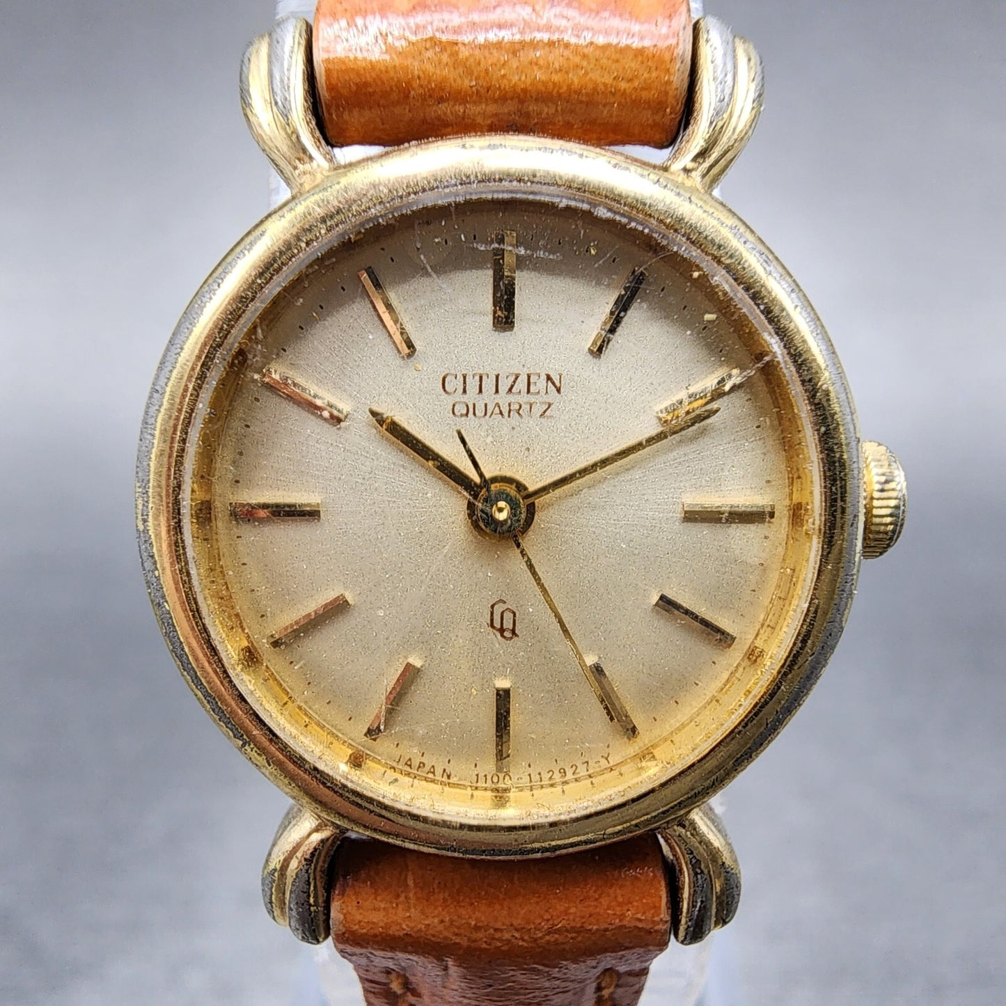 Citizen CQ Watch Women 20mm Champagne Dial Gold Tone Round 4-106113 New Batt