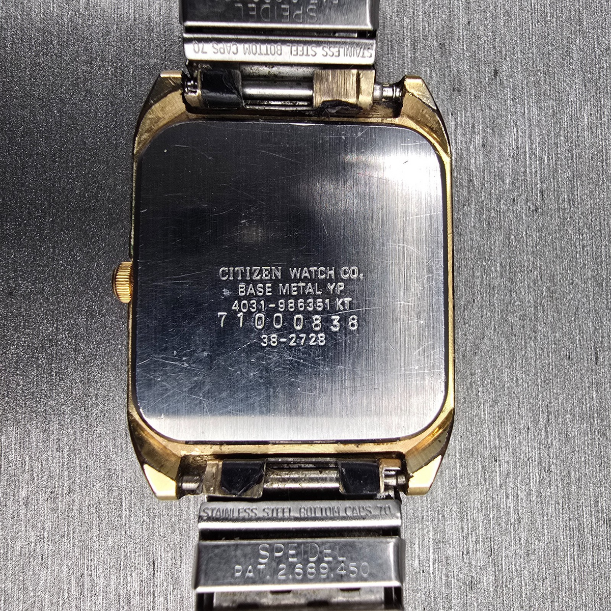Citizen CQ Watch Men 27mm Black Dial Gold Tone Rectangle 4031-986351 New Battery10