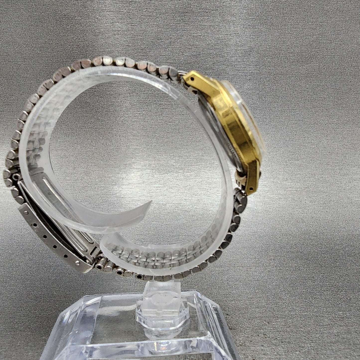 Seiko Watch Women 27mm Silver Dial Two Tone Manual 2107-0050 Runs