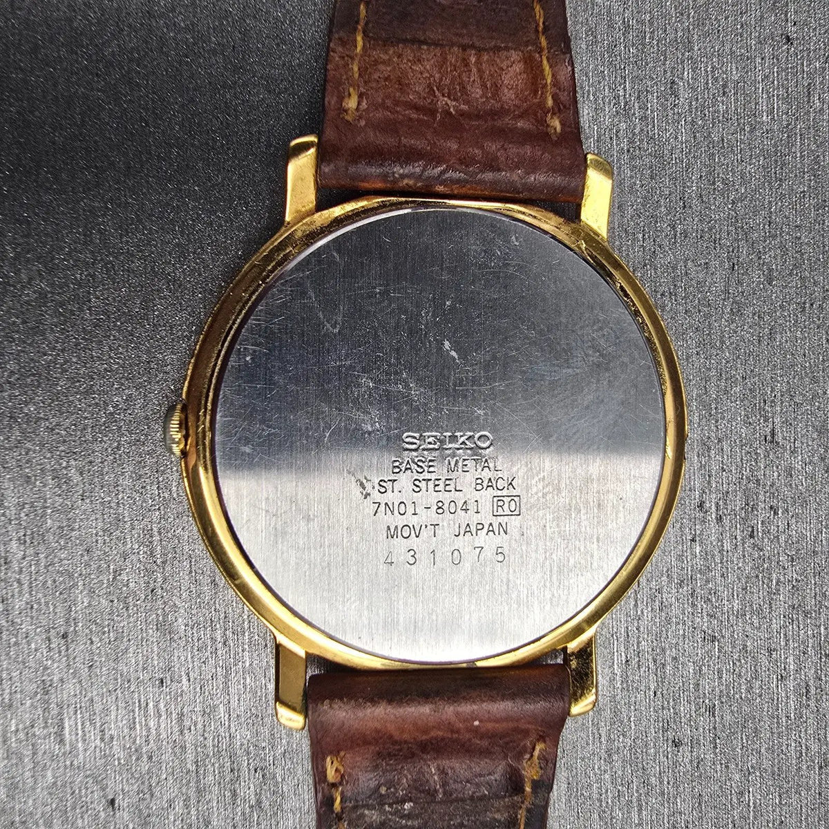 Seiko Watch Men 35mm White Dial Gold Tone Round 7N01-8041 New Battery Vintage L10