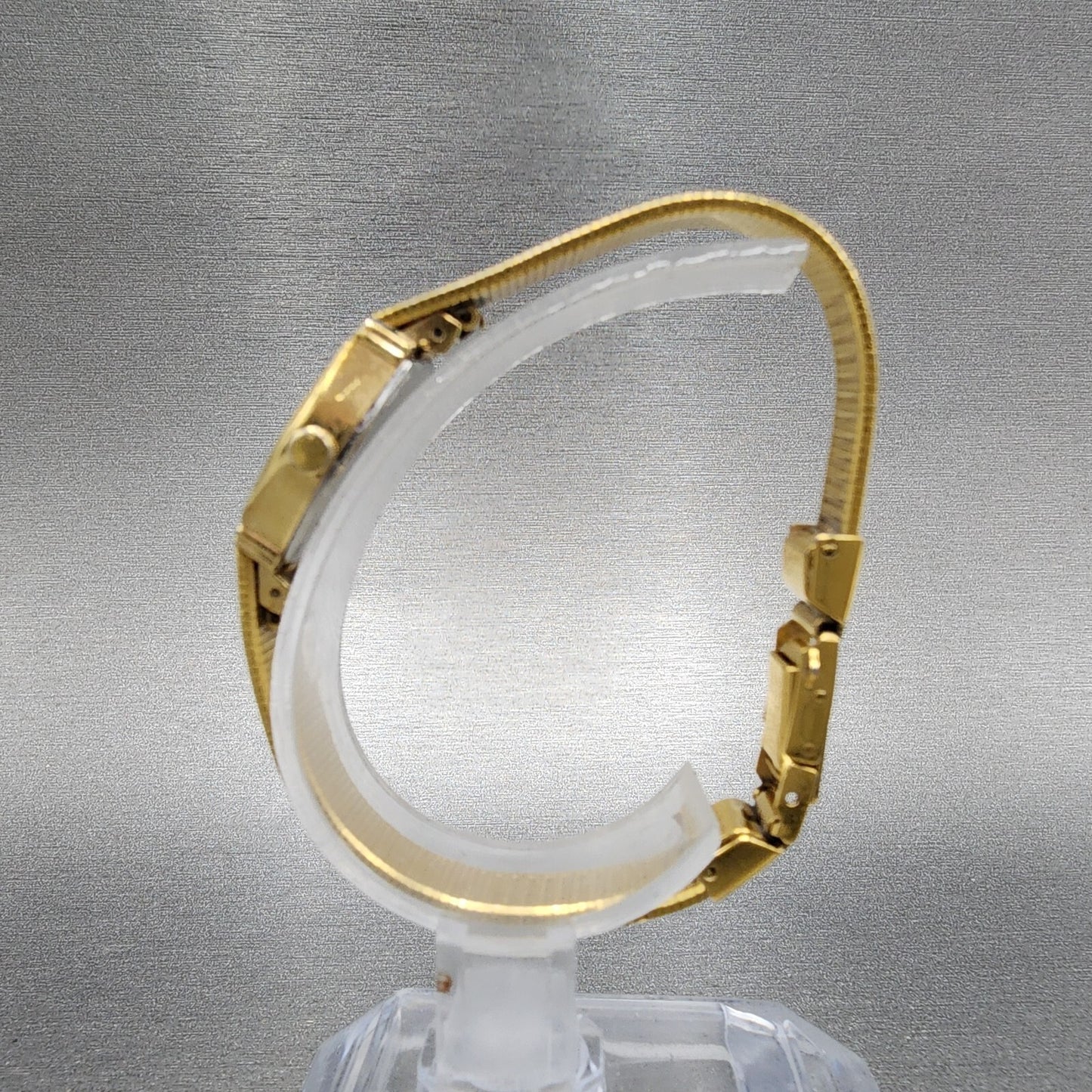 VTG Seiko Watch Women 17mm Champangne Dial Gold Tone Round 2C20-0250 New Battery