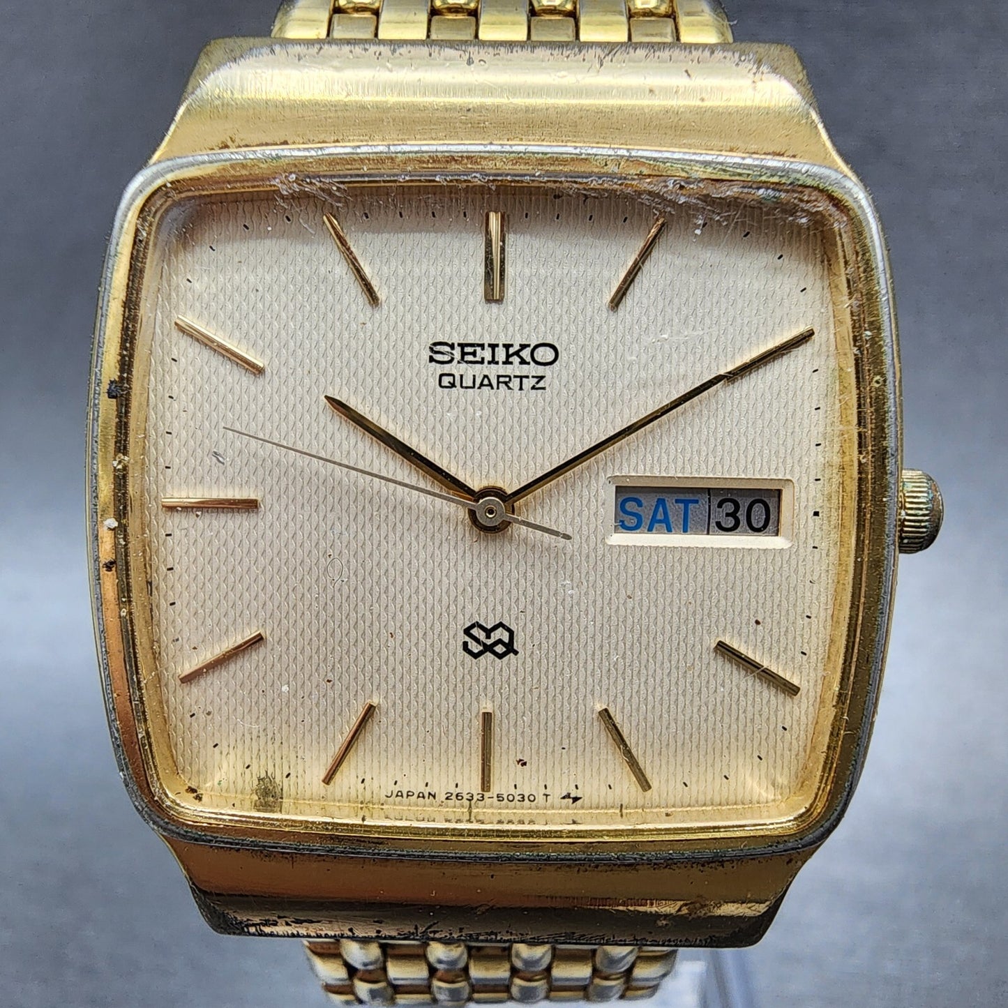 Seiko SQ Watch Men 32mm Cream Dial Gold Tone Daydate Rectangle 2633-5030 PARTS