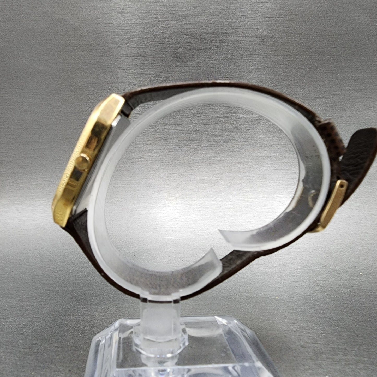 Seiko Analog Digital Watch Men 29mm Gold Dial Gold Tone Rectangle H601-5009 PART