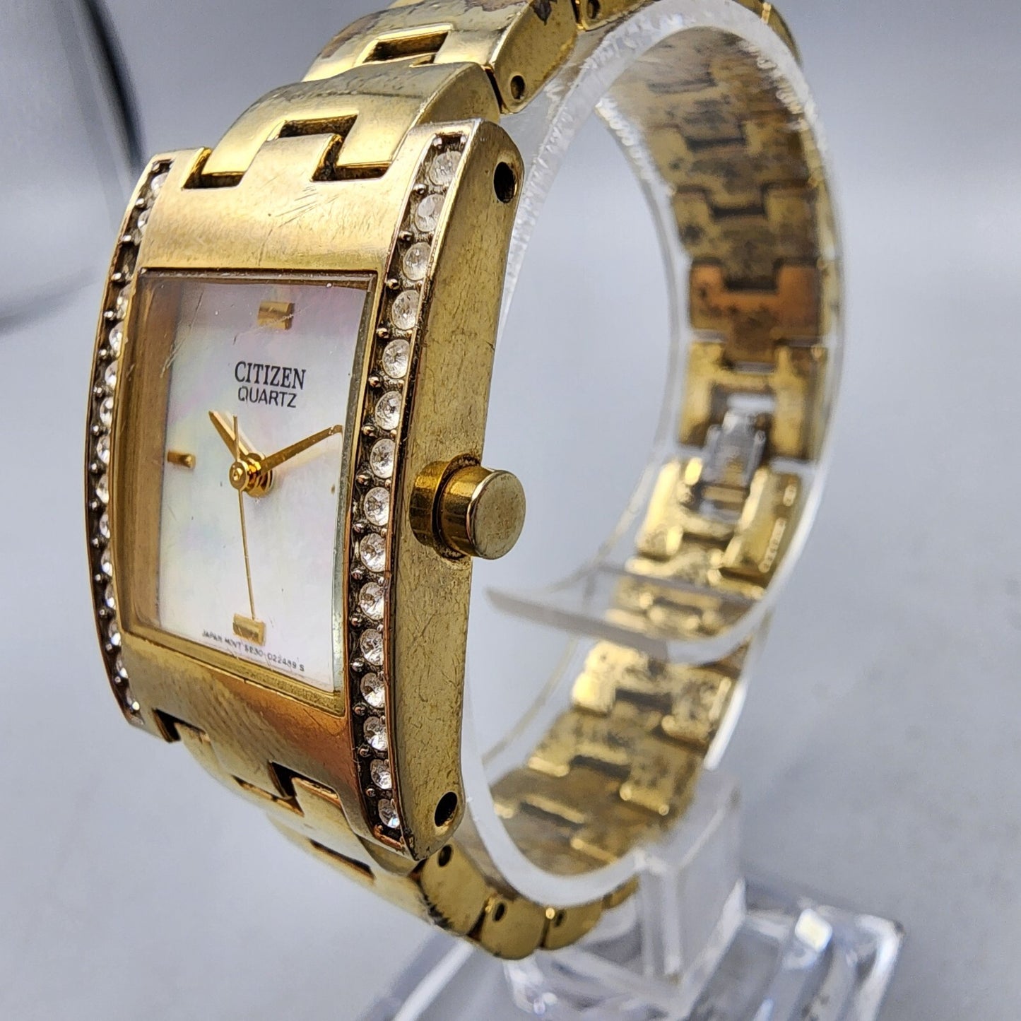 Citizen Tank Watch Women 20mm MOP Dial Gold Tone Rectangle 5930-S072051 New Batt